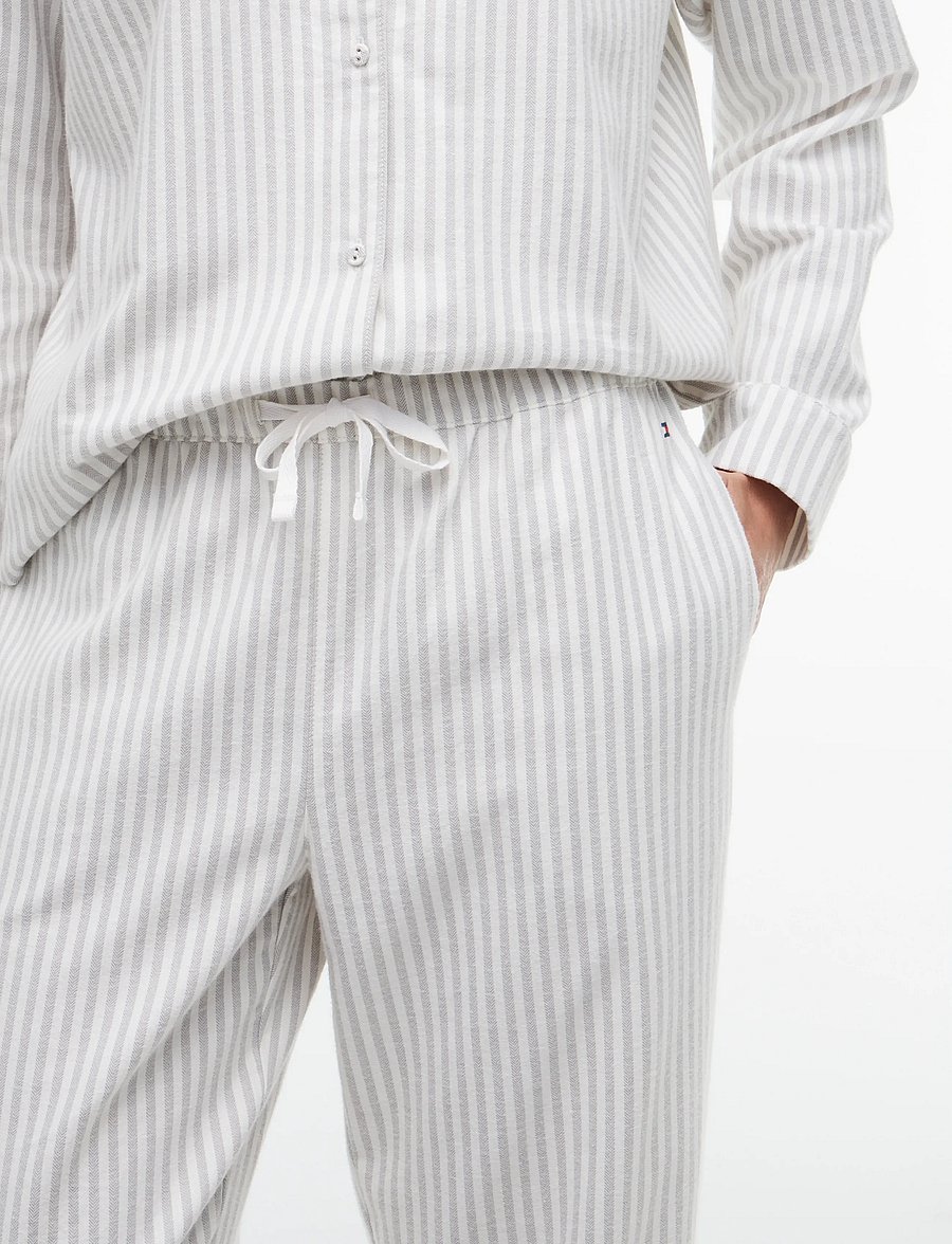Tommy Hilfiger - LS SHIRT FLANNEL PANTS PJ SET - pidžaamad - flannel stripe grey - 0