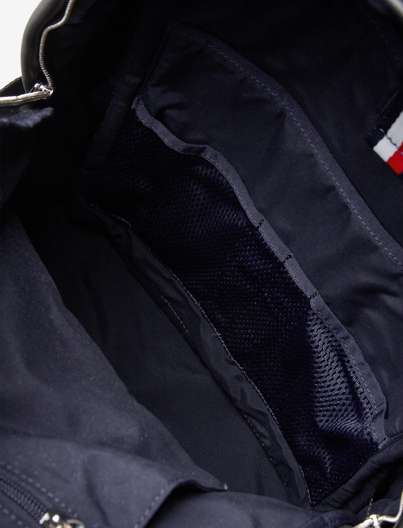 Tommy Hilfiger - CLEAN NYLON BACKPACK - black - 3