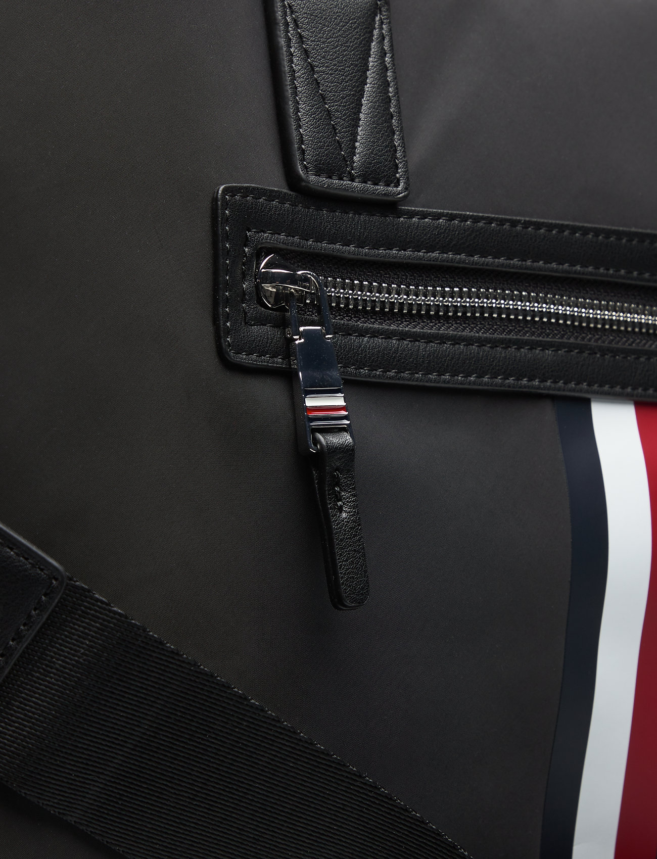 Tommy Hilfiger - CLEAN NYLON COMPUTER - black - 3