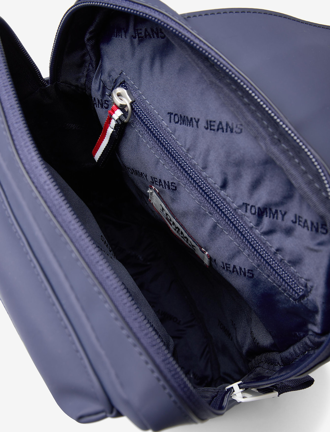 Tommy Hilfiger - TJM TECH ITEM CROSSB - black iris mix - 4