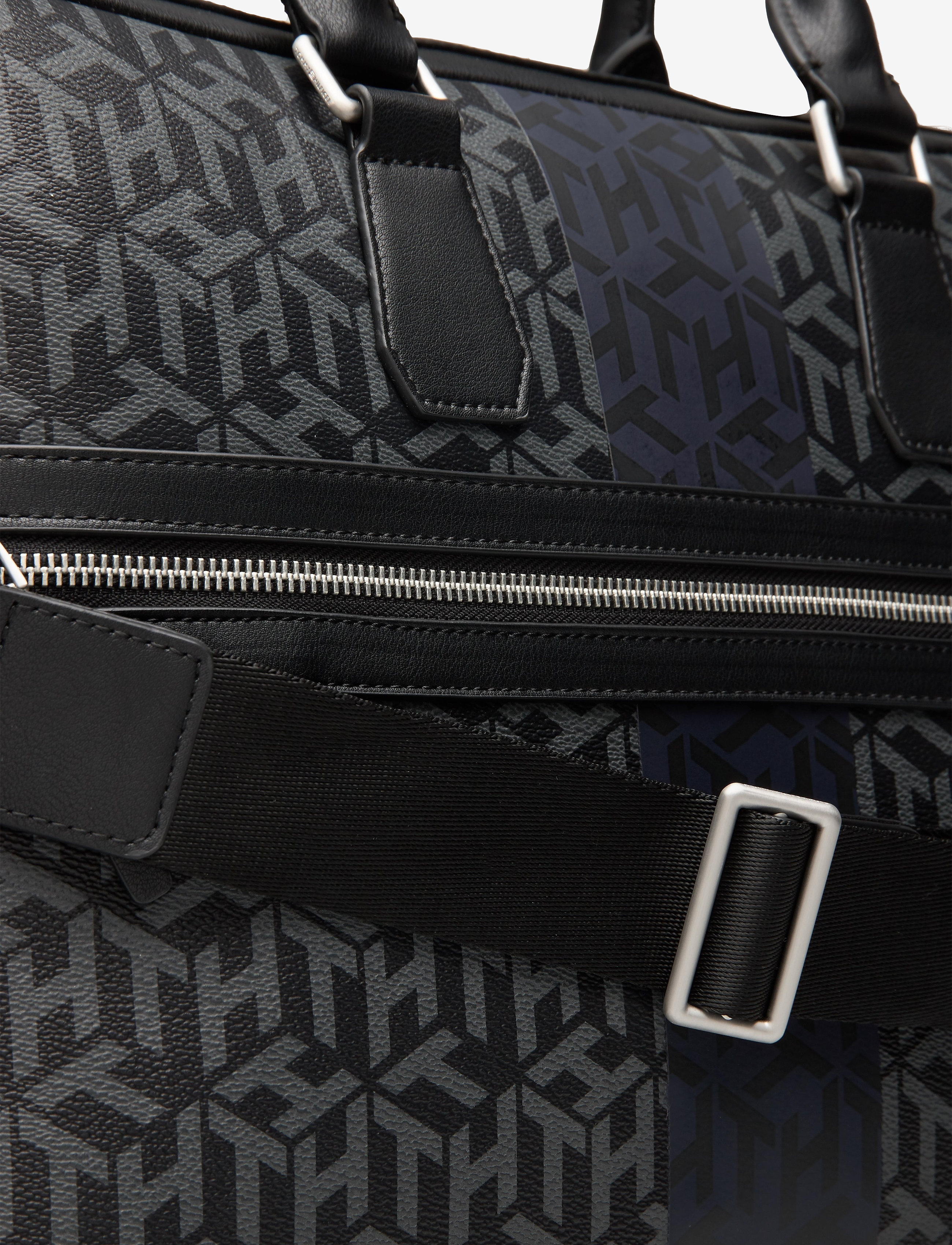 Tommy Hilfiger - TH MODERN CC SLIM COMPUTER BAG - black monogram - 3