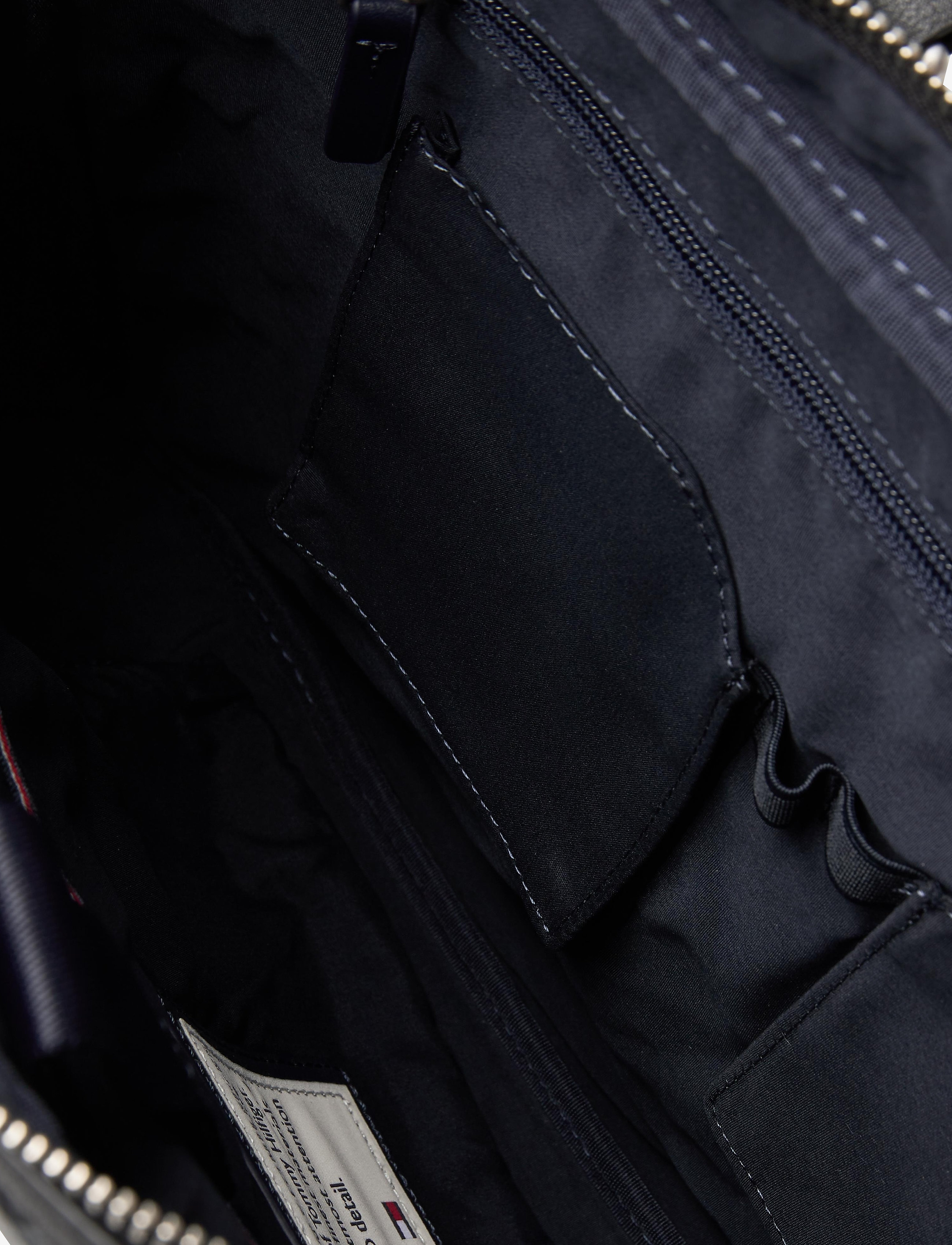 Tommy Hilfiger - TH MODERN CC SLIM COMPUTER BAG - black monogram - 4