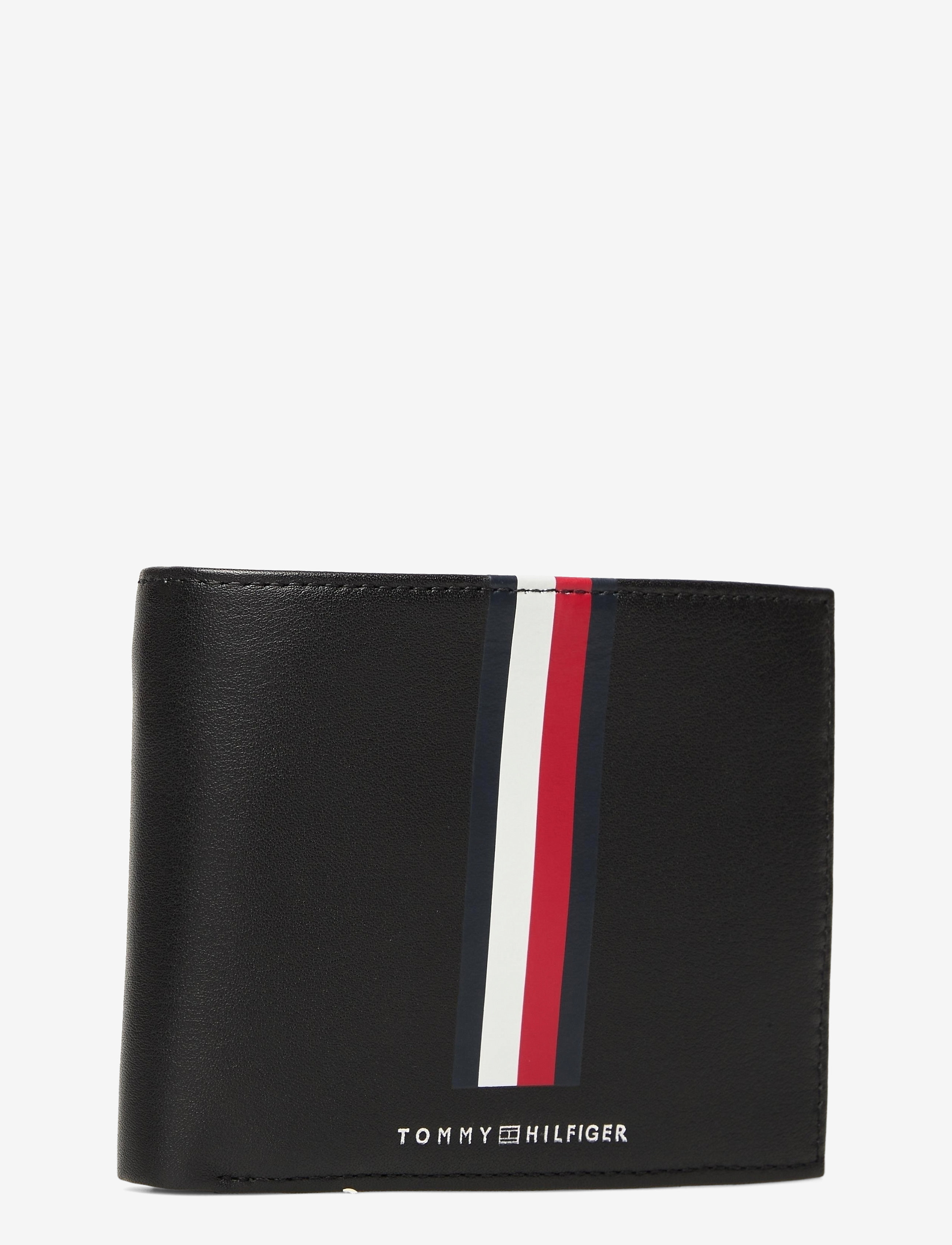 Tommy Hilfiger - TH METRO CC FLAP AND COIN - black - 2