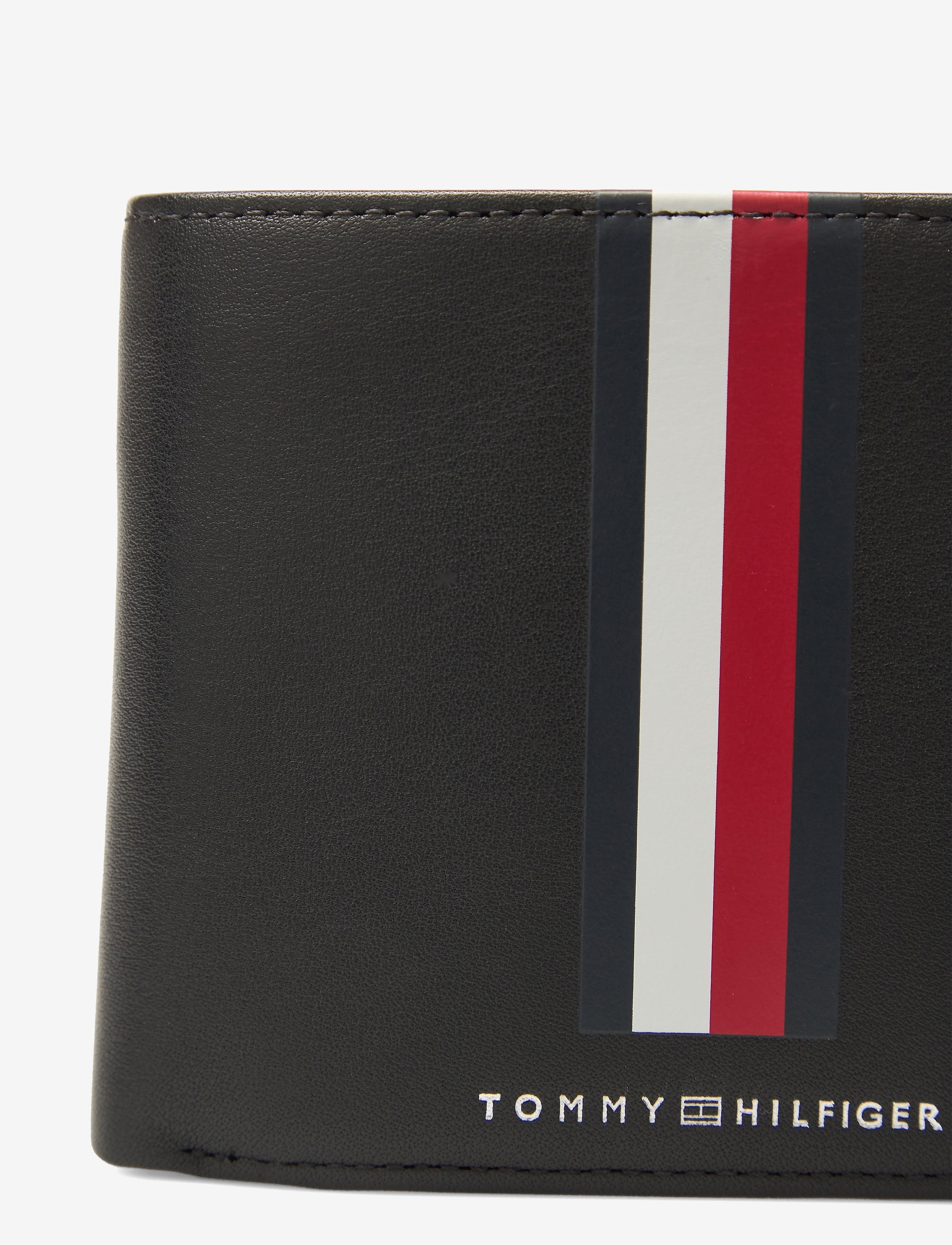 Tommy Hilfiger - TH METRO CC FLAP AND COIN - black - 4