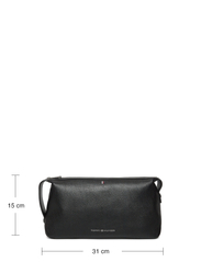 Tommy Hilfiger - TH CENTRAL WASHBAG PU - toiletry bags - black - 5
