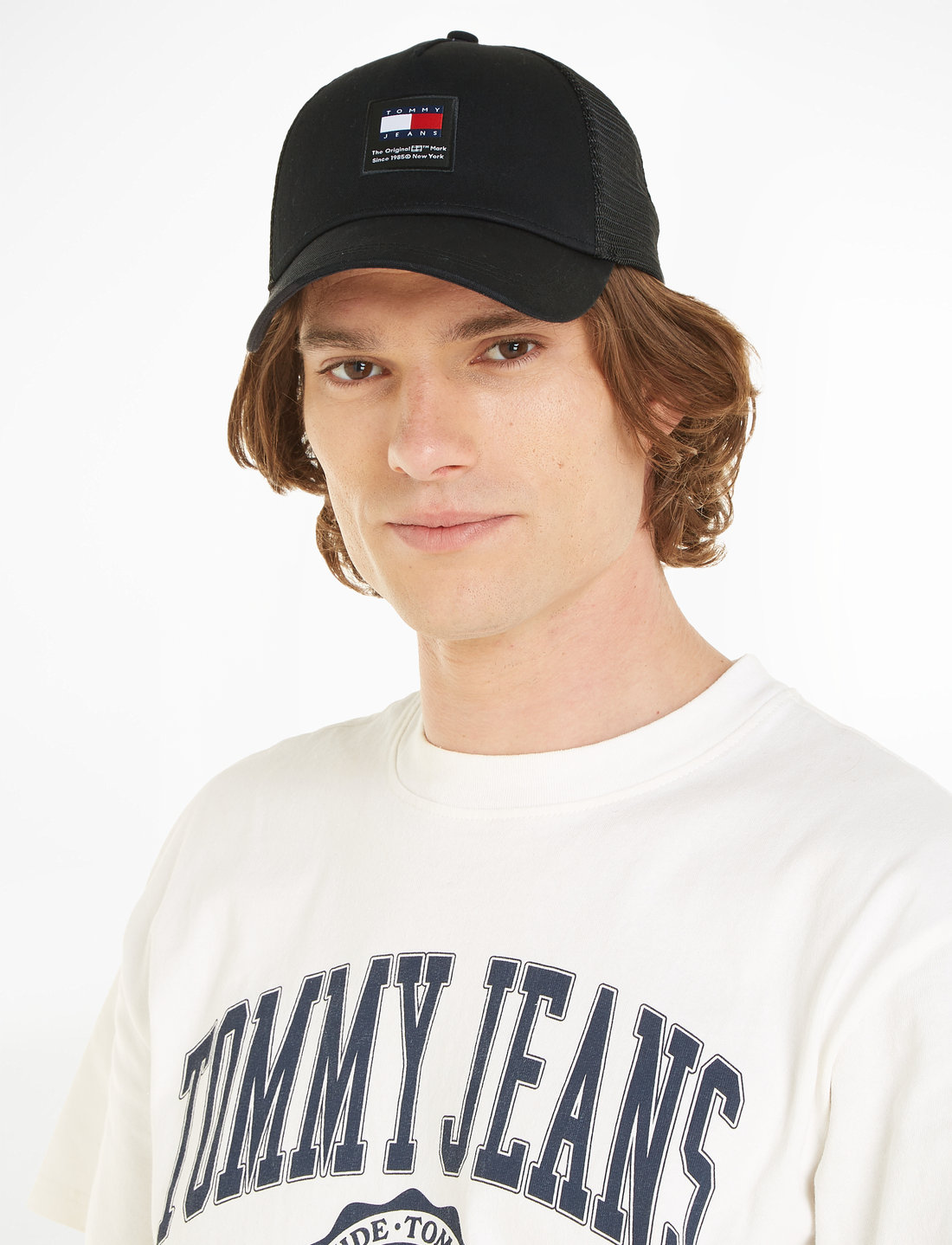 Hilfiger hot sale trucker cap