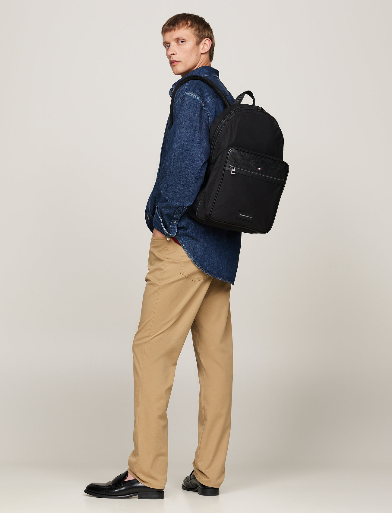 Tommy Hilfiger Th Casual Backpack (TOHAM0AM12738) Sacs a dos