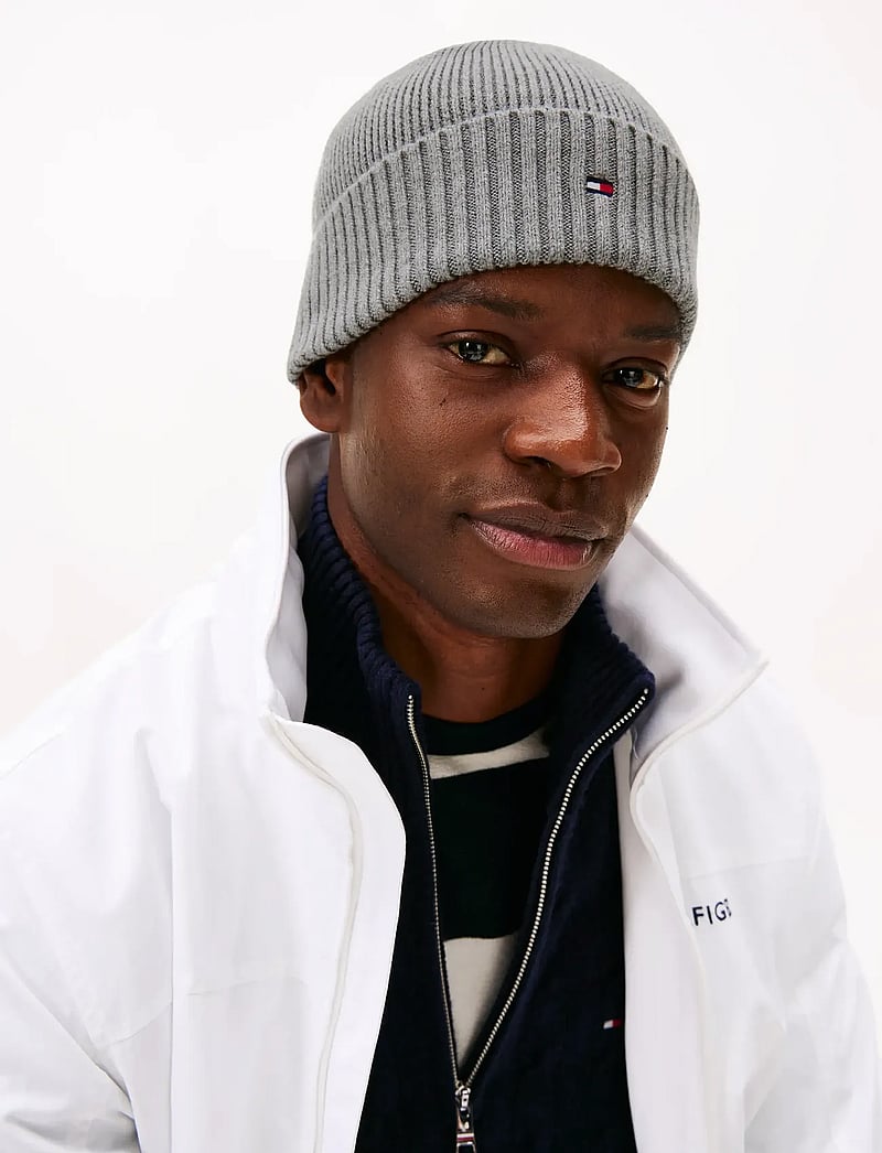 Tommy Hilfiger - TH FLAG PIMA COTTON BEANIE - mössor & kepsar - mid grey heather - 0