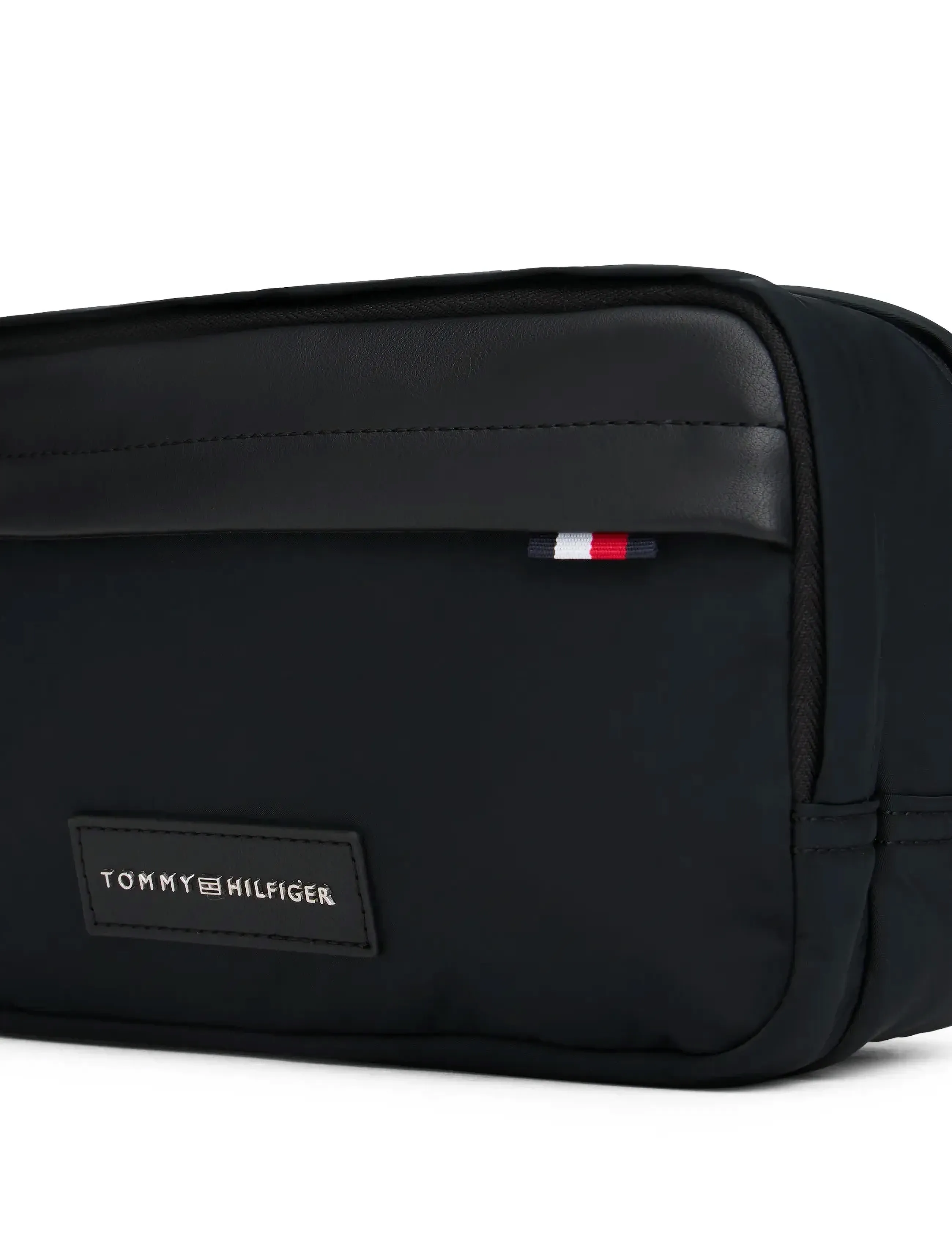 Tommy Hilfiger - TH NYLON WASHBAG - black - 2