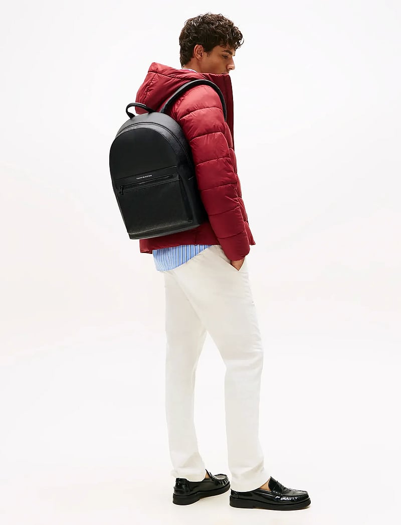 Tommy Hilfiger Th Monogram Backpack (TOHAM0AM13834) Backpacks