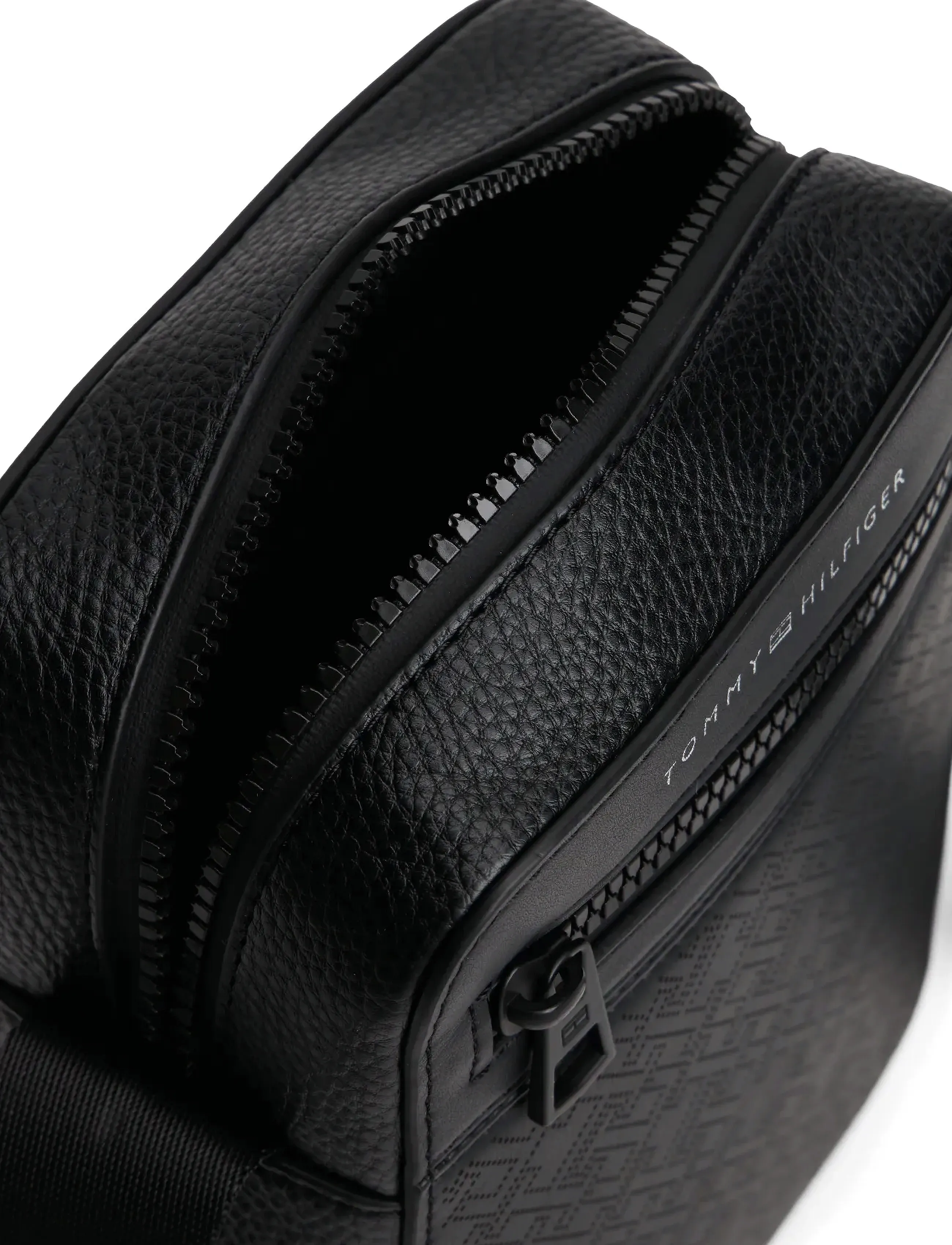 Tommy Hilfiger - TH MONOGRAM MINI REPORTER - shoulder bags - black - 3
