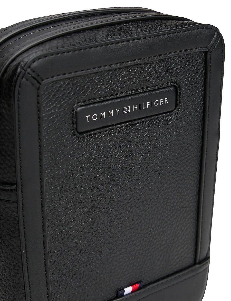 Tommy Hilfiger - TH CENTRAL MINI REPORTER - shop efter anledning - black - 3