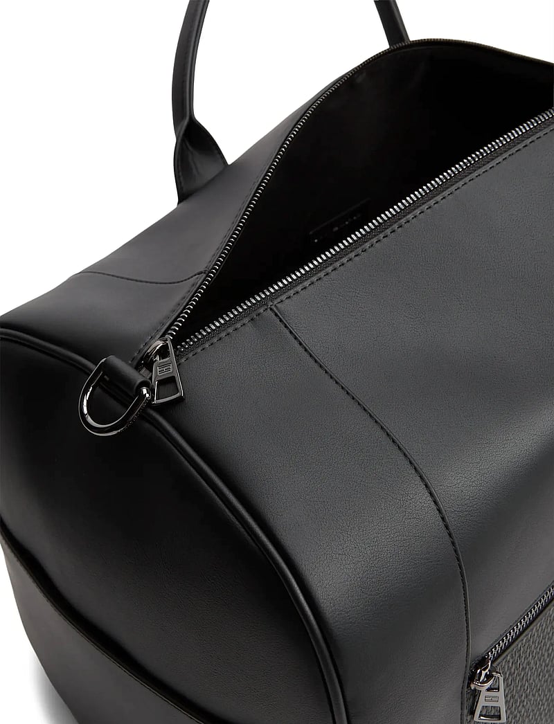Tommy Hilfiger - TH WOVEN DUFFLE - nach anlass kaufen - black - 4
