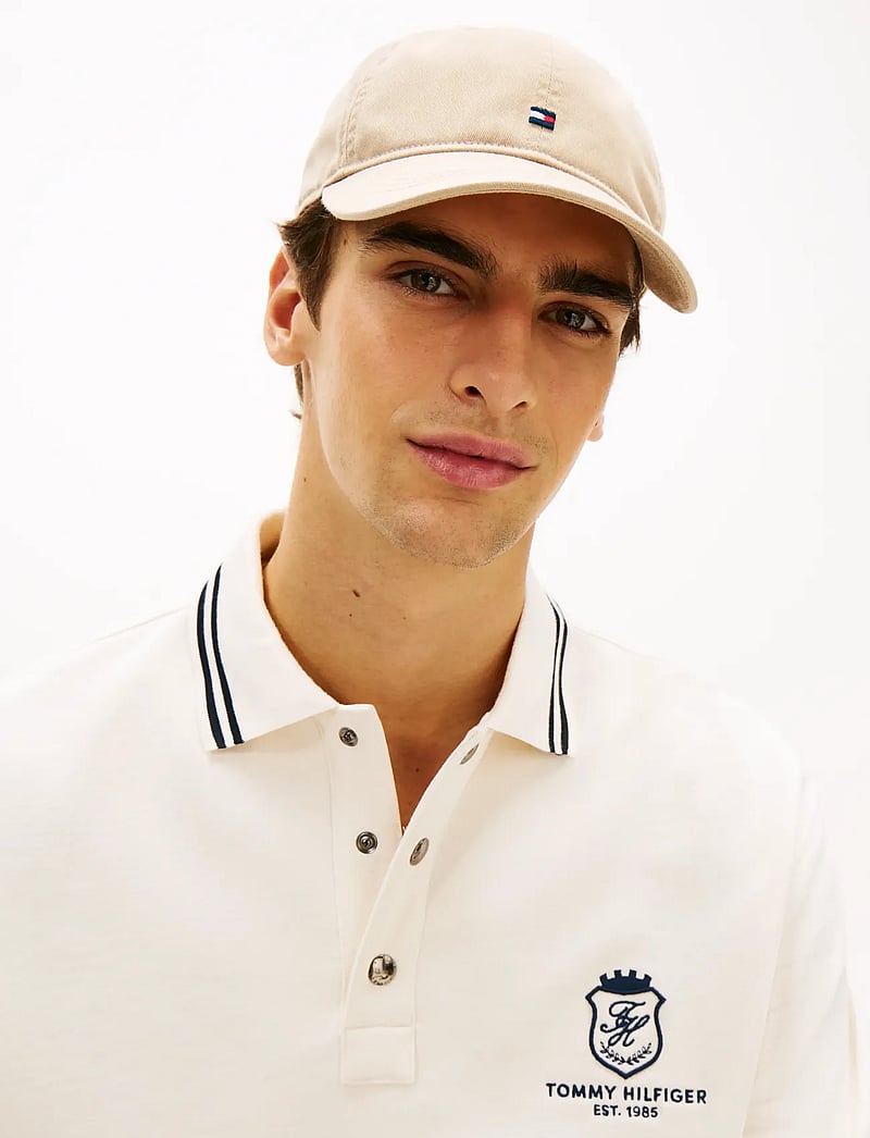 Tommy Hilfiger - TH FLAG SOFT 6 PANEL CAP - kasketter - horseradish - 0