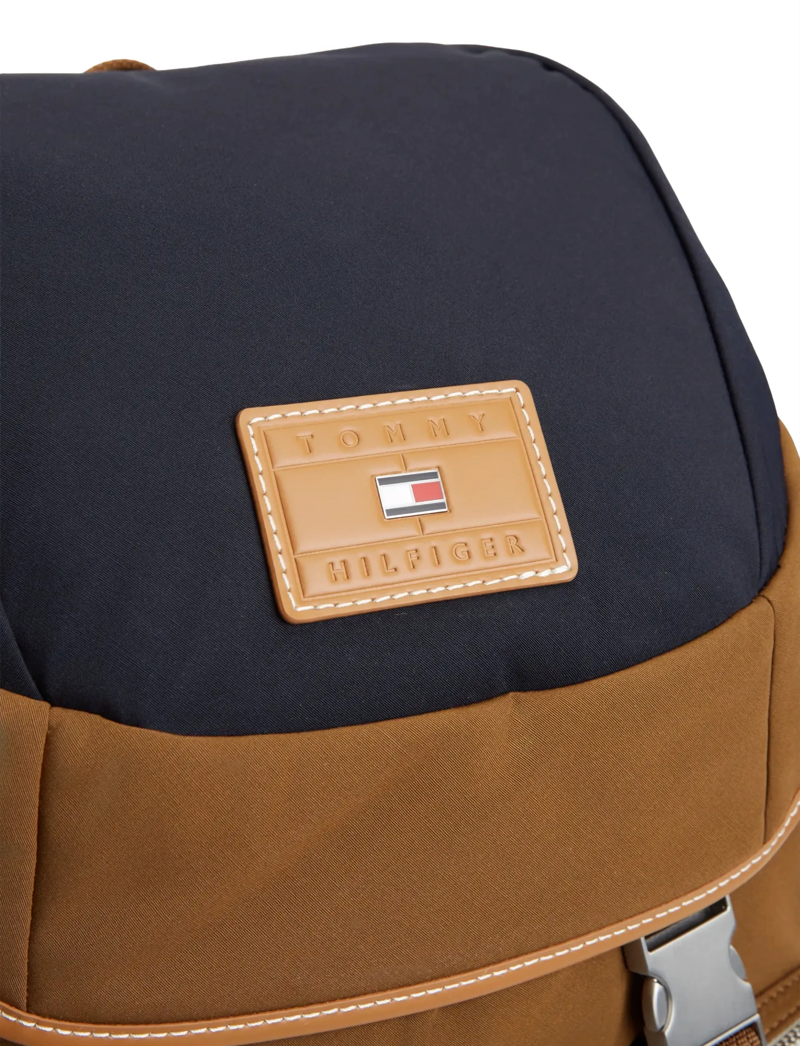 Tommy Hilfiger - TH CASUAL FLAG BACKPACK - shop by occasion - dark peanut - 4