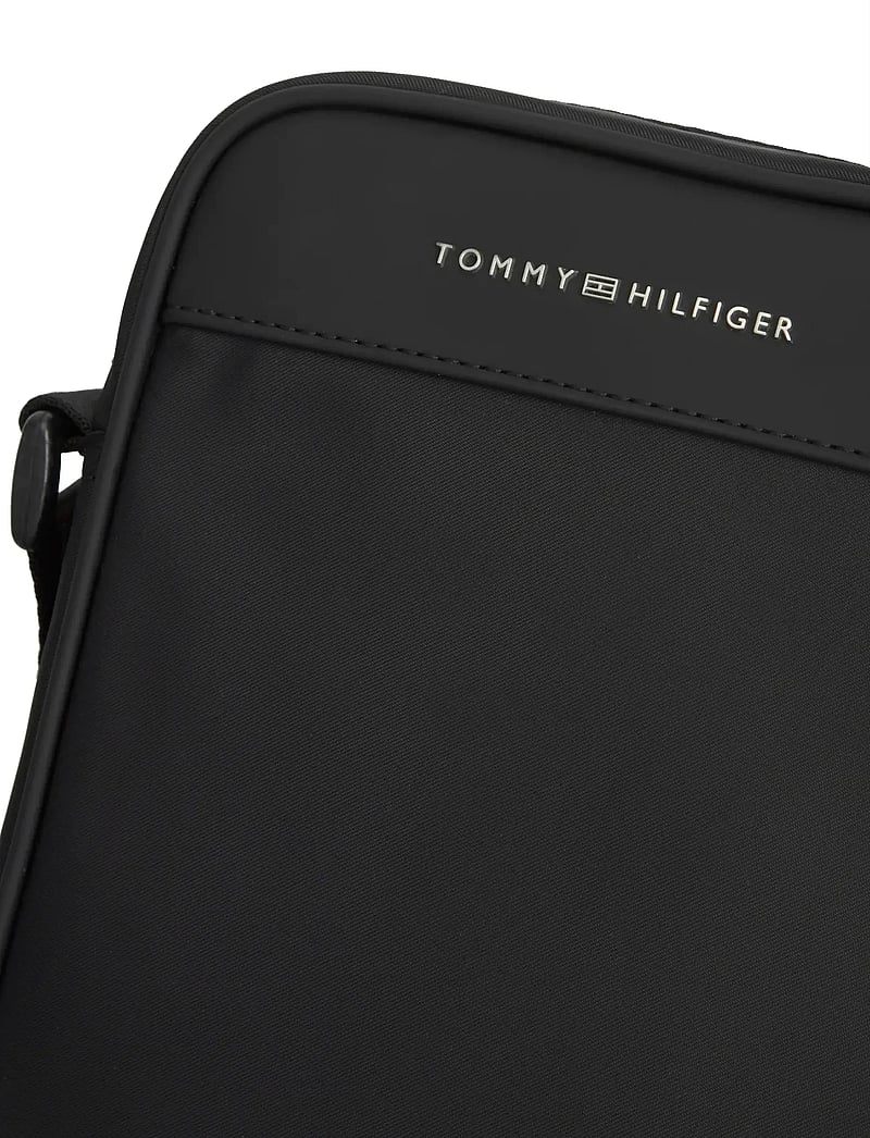 Tommy Hilfiger - TH REPREVE MINI REPORTER - nach anlass kaufen - black - 4