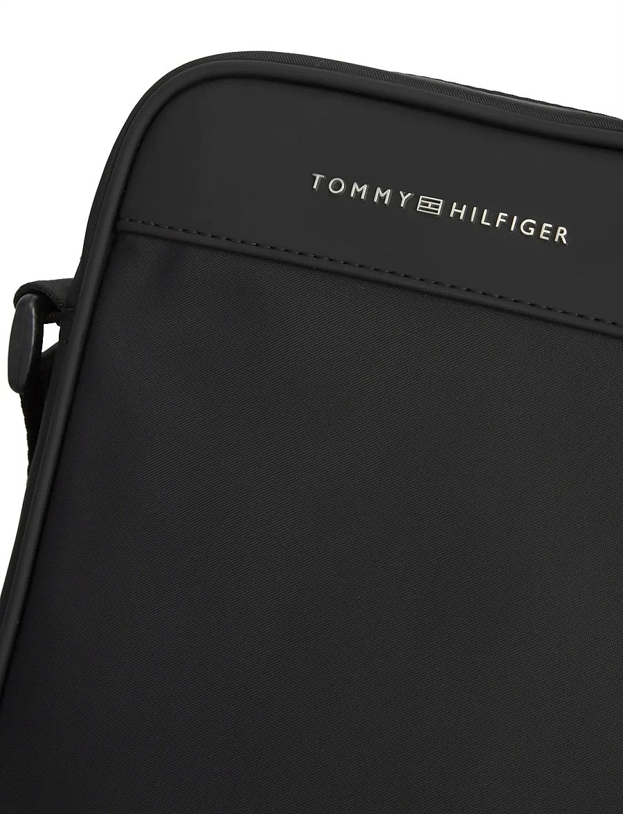 Tommy Hilfiger - TH REPREVE MINI REPORTER - nach anlass kaufen - black - 4
