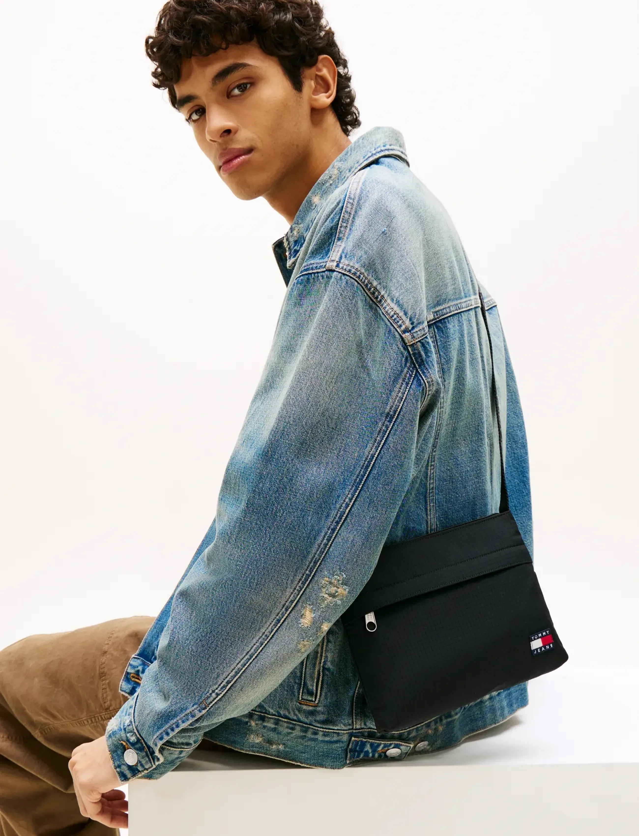 Tommy Hilfiger - TJM ESS DAILY RIPSTOP SACOCHE - shop efter anledning - black - 2