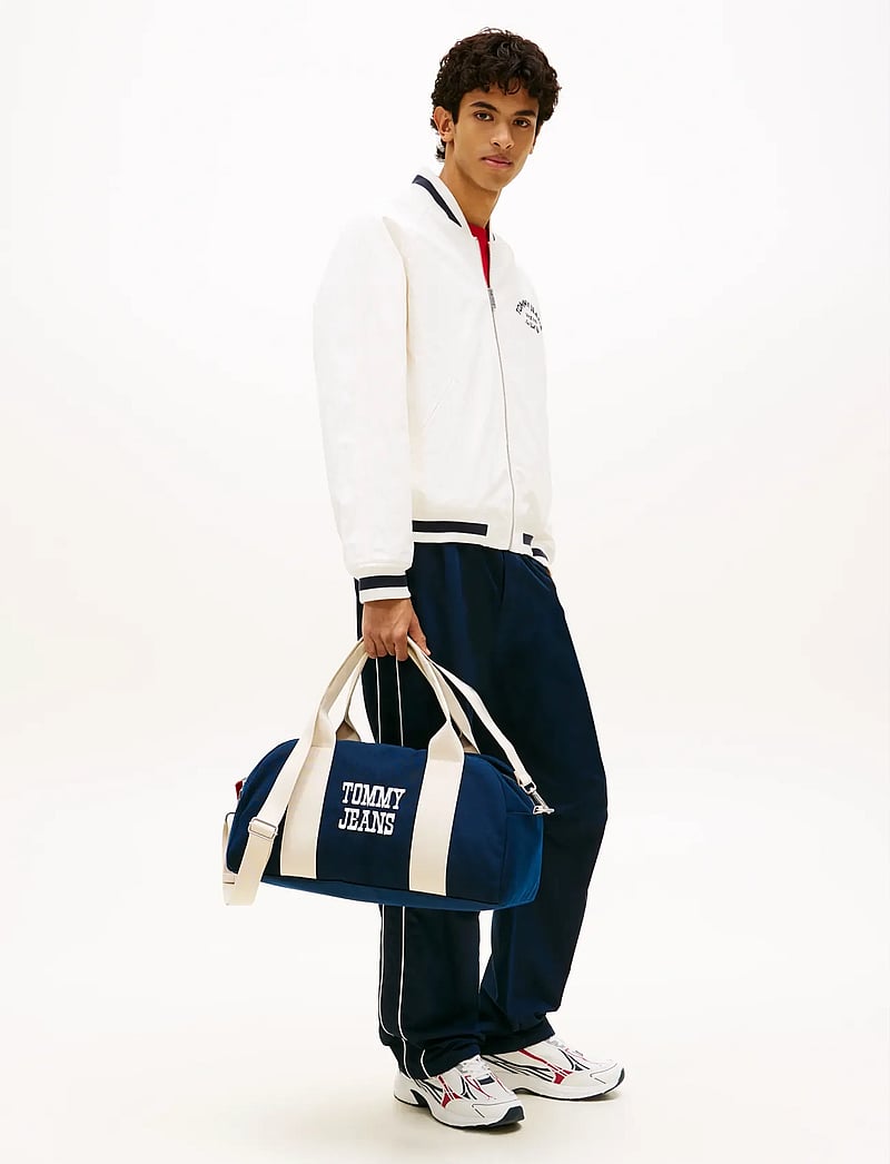 Tommy Hilfiger - TJM BOLD VARSITY DUFFLE - trainingstaschen - dark night navy - 0