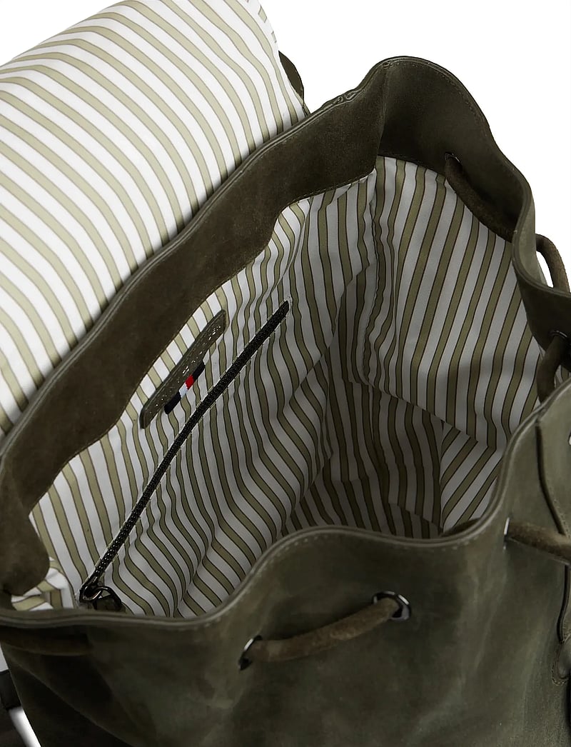 Tommy Hilfiger - TH SOFT SUEDE BACKPACK - shoppa efter tillfälle - willow green - 3