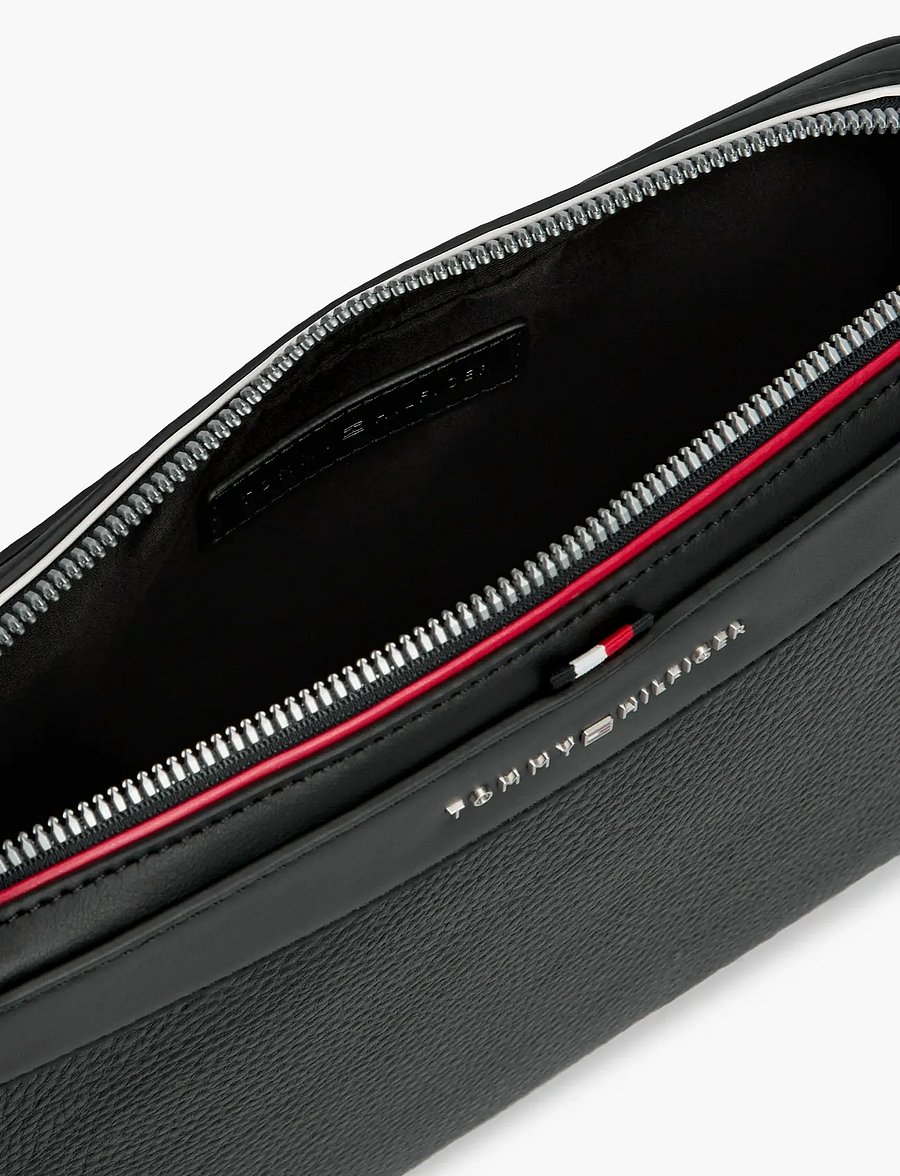 Tommy Hilfiger - TH CENTRAL POUCH - toilettenartikel - black - 3