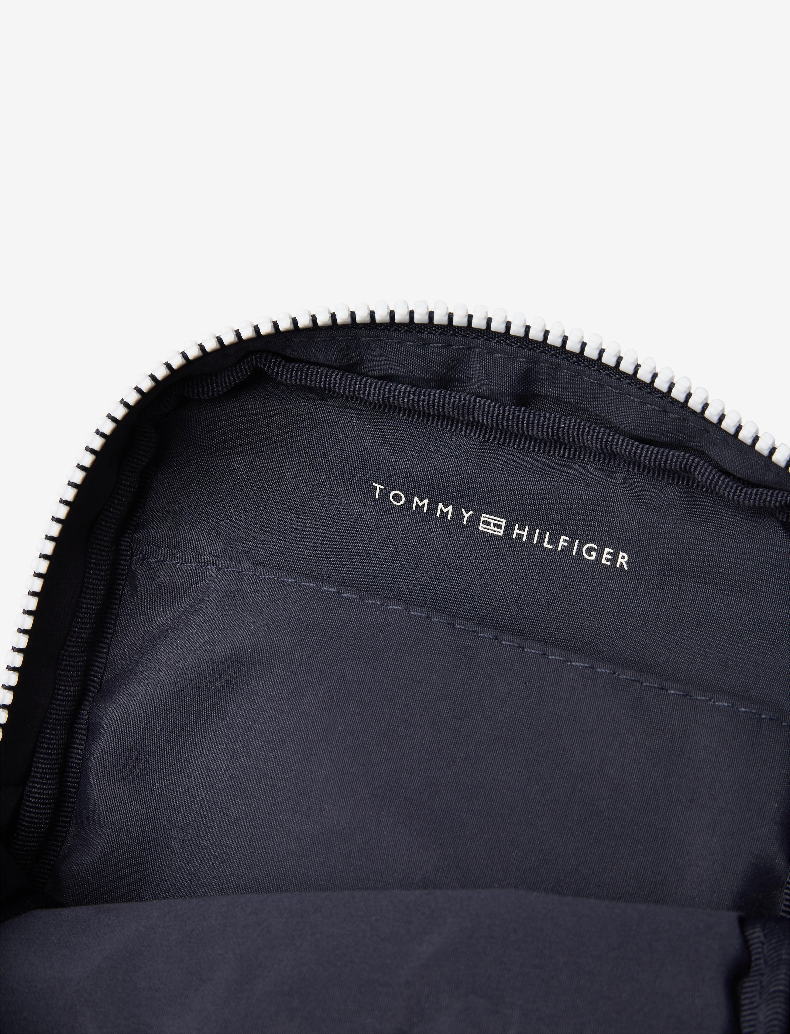 Tommy Hilfiger - KIDS SQUARE REPORTER - corporate / fluro mix - 4