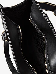 Tommy Hilfiger - TH MONOTYPE MINI TOTE - ballīšu apģērbs par outlet cenām - black - 4