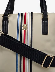 Tommy Hilfiger - POPPY SMALL TOTE CORP - birthday gifts - calico - 3