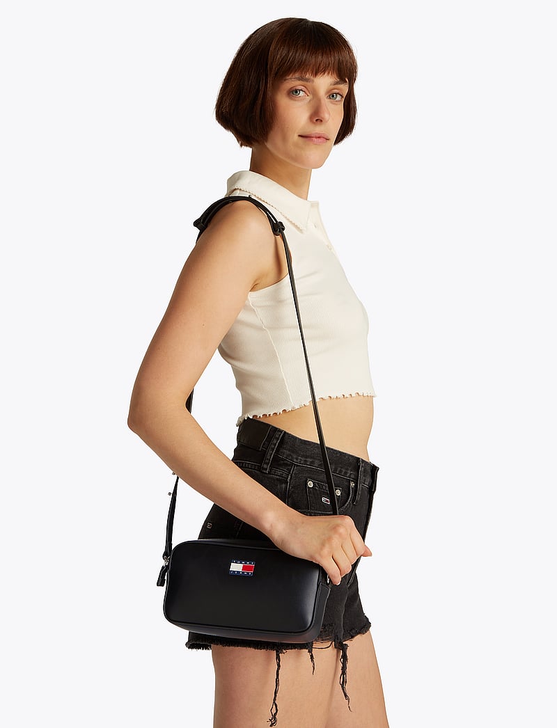 Tommy Hilfiger Tjw Ess Must Convertible Camera (TOHAW0AW17290) Crossbody Bag