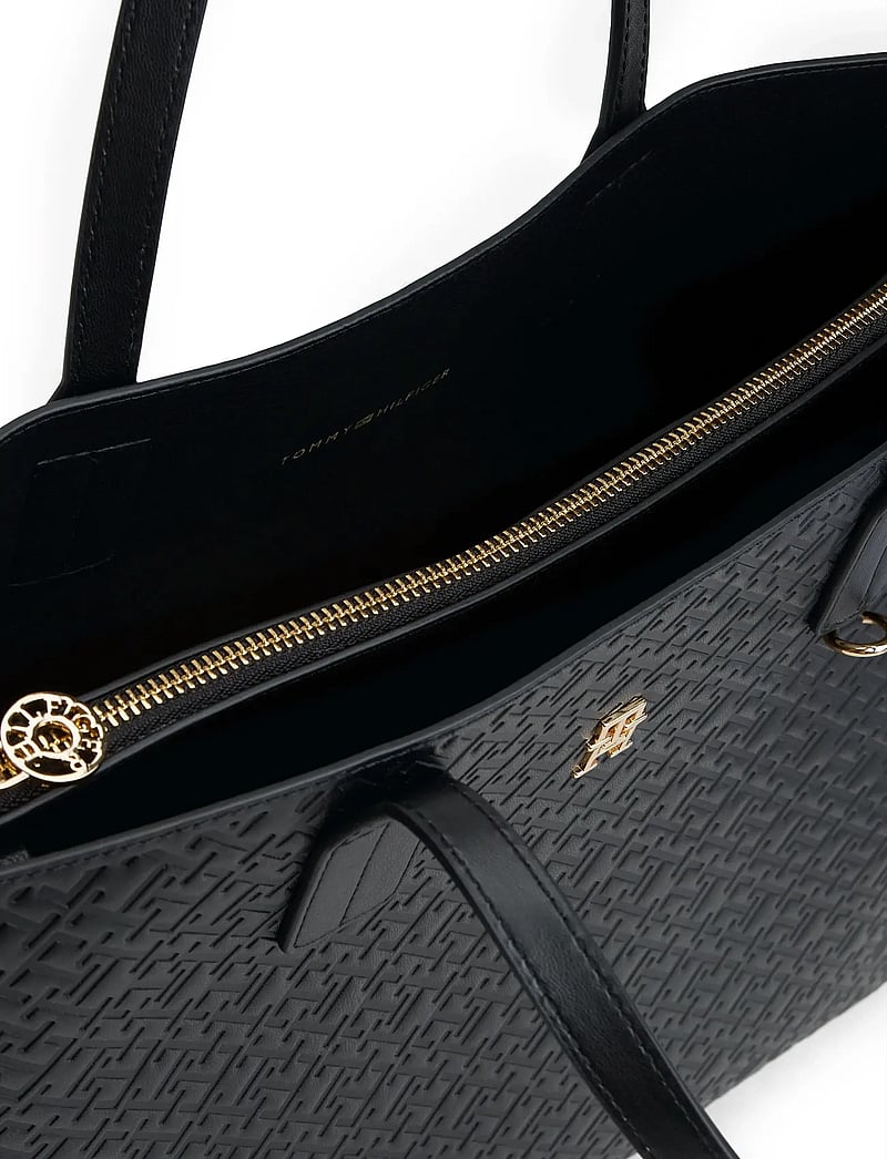 Tommy Hilfiger - TH ICON SATCHEL MONO - tote bags - black - 4