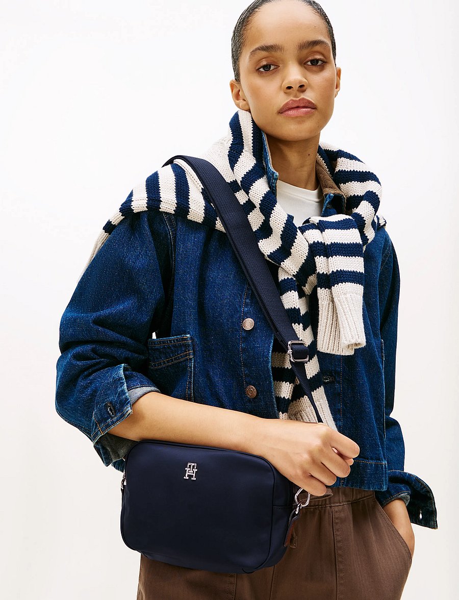 Tommy Hilfiger - POPETTE CAMERA BAG - umhängetaschen - space blue - 0