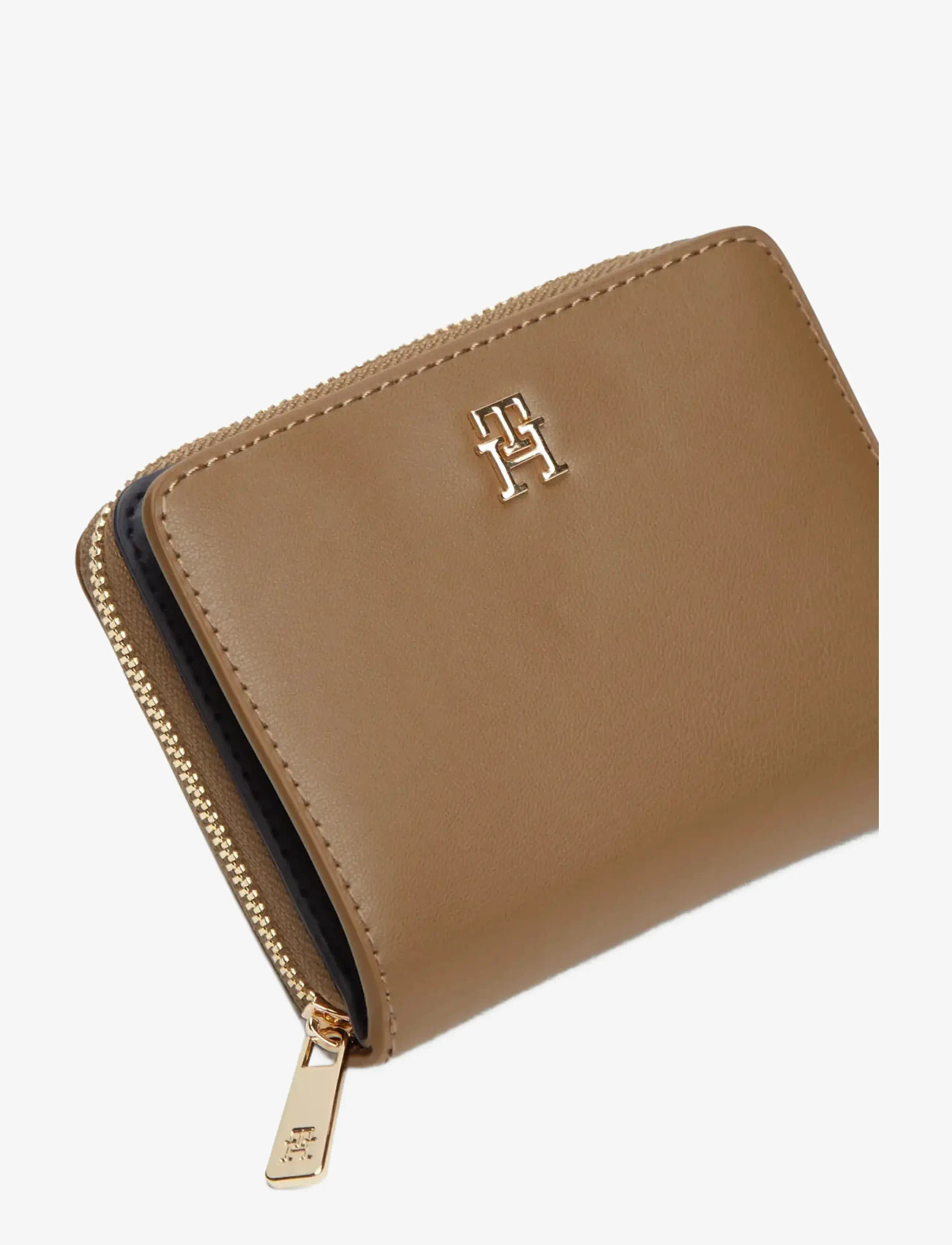 Tommy Hilfiger - TH ICON MED ZA FLAP - punge - nordic taupe - 2