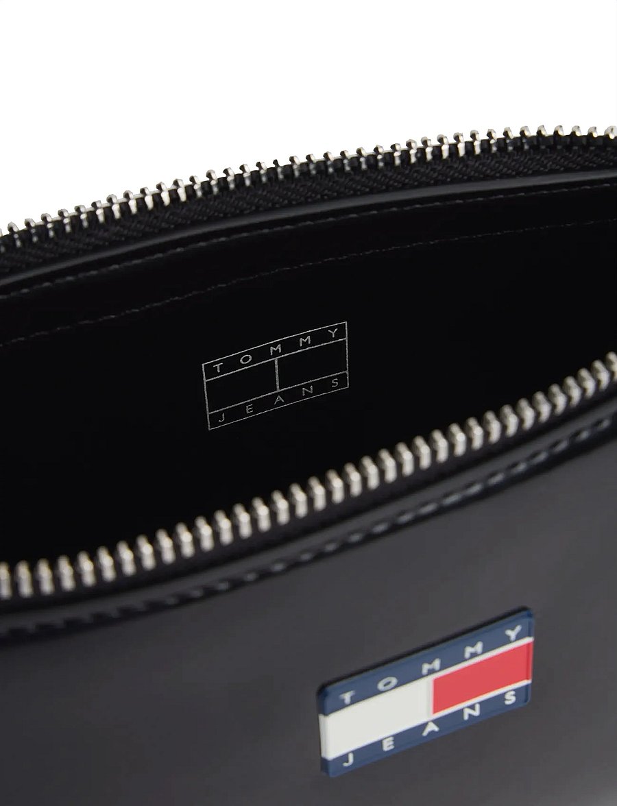Tommy Hilfiger - TJW MUST SHOULDER BAG - igapäevane stiil - black - 2