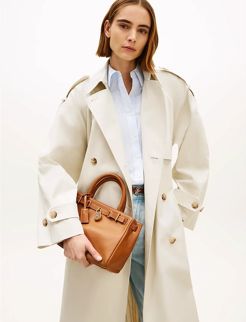 Tommy Hilfiger - AMERICAN ICON MINI TOTE LEATHER - besondere anlässe - cognac - 0