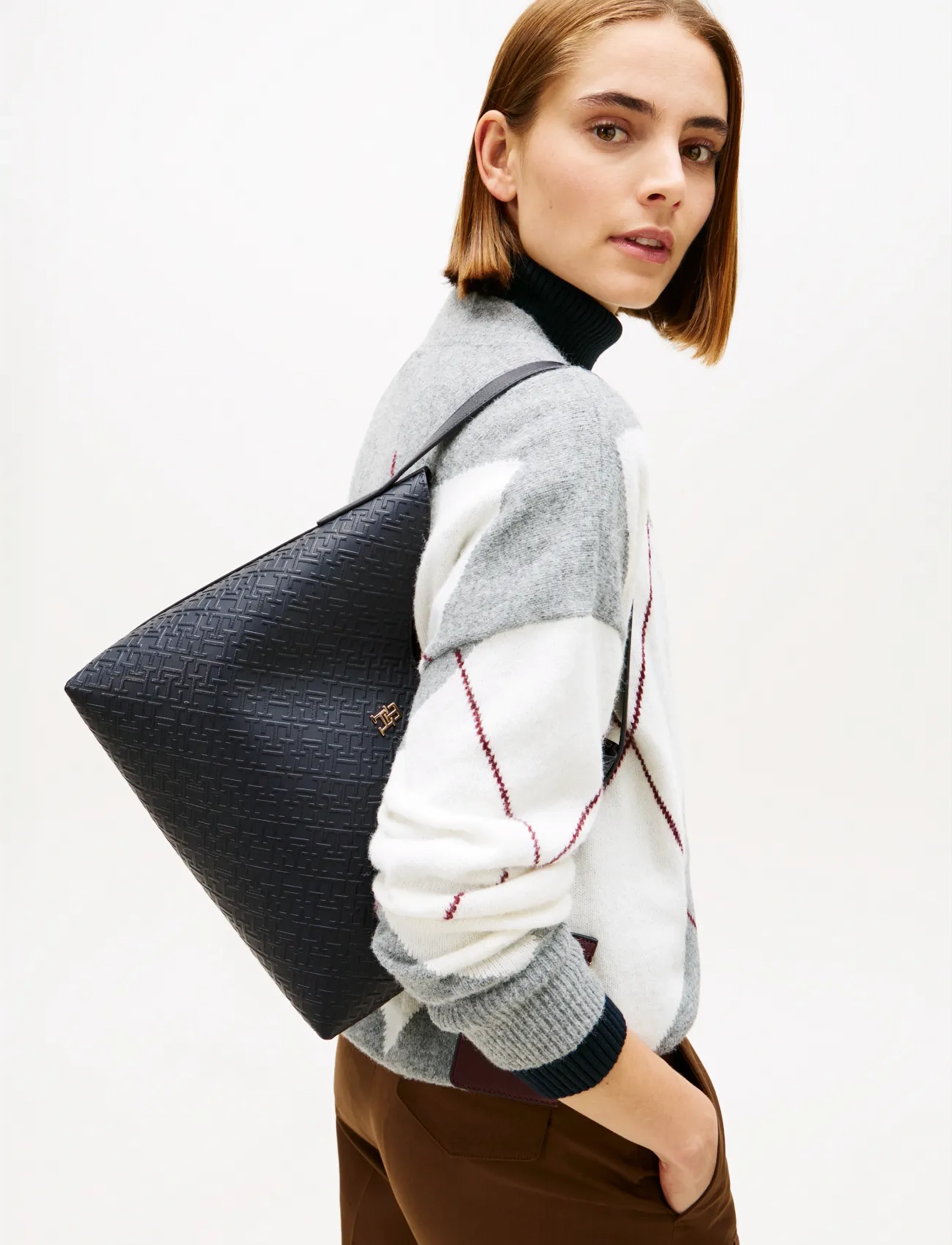 Tommy Hilfiger TH ICON SHOULDER BAG MONO - Bags - SPACE BLUE / navy