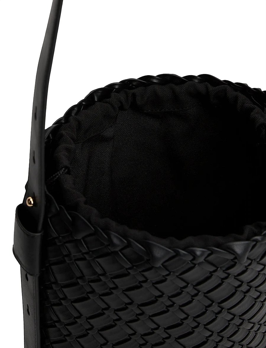Tommy Hilfiger - TH BRAIDED SHOULDER BAG - igapäevane stiil - black - 3