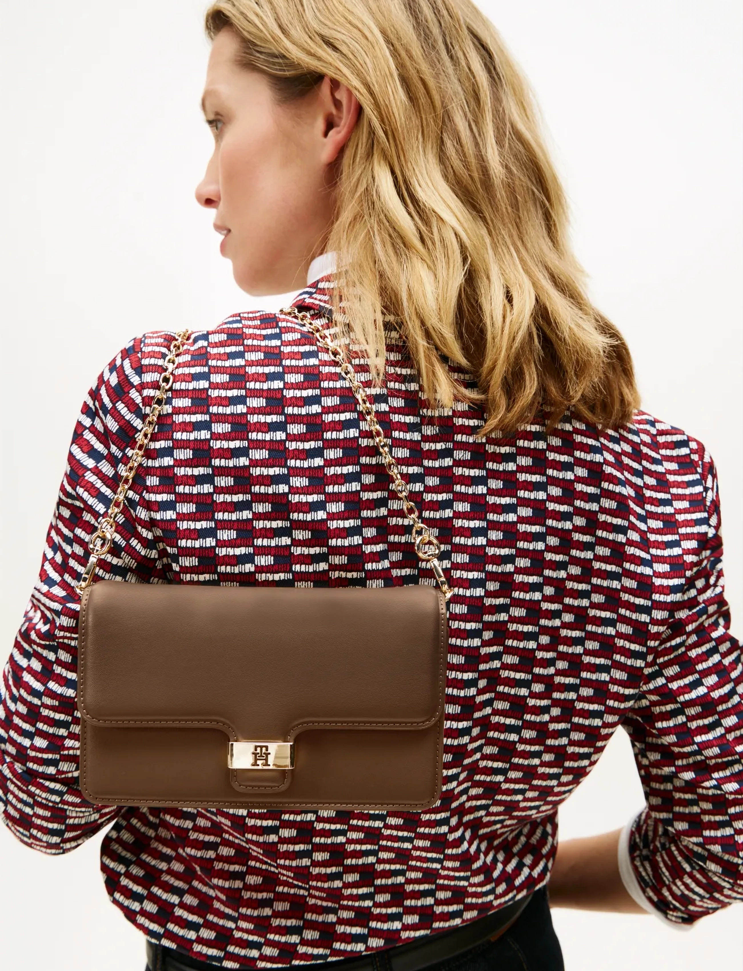 Tommy Hilfiger TH HERITAGE CLUTCH - Bags - NORDIC TAUPE / brown