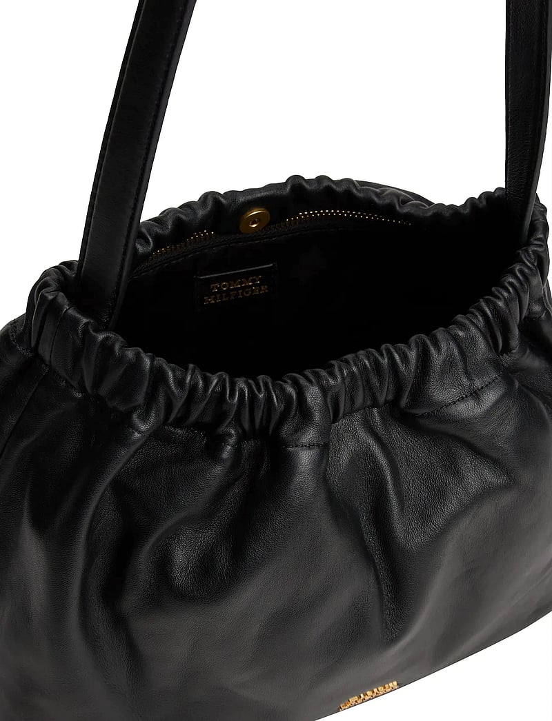 Tommy Hilfiger - SOFT LEATHER SHOULDER BAG - speciella tillfällen - black - 3
