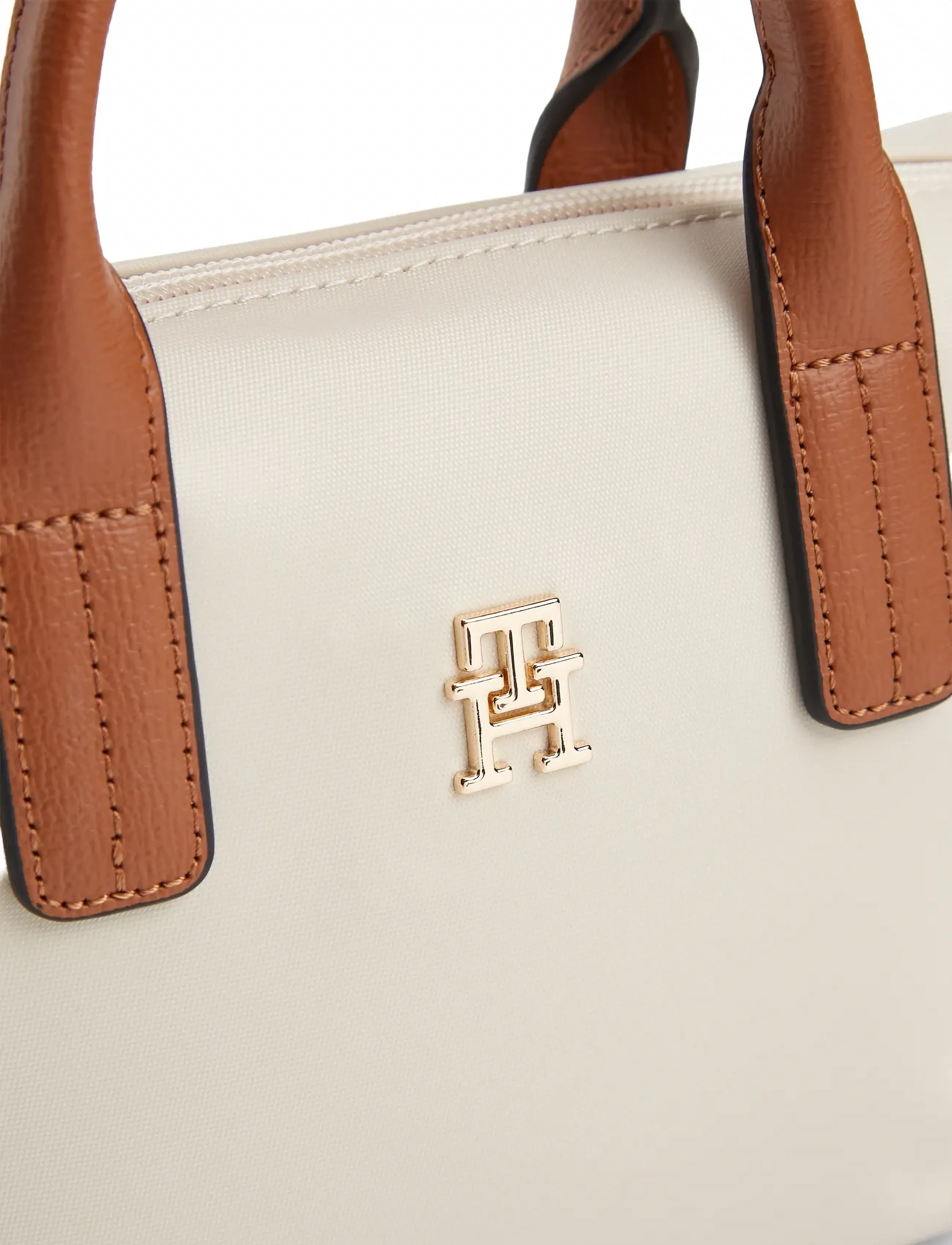 Tommy Hilfiger - POPETTE MICRO TOTE - soft cream - 4