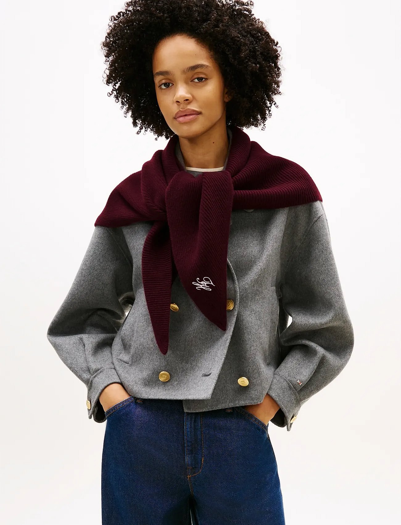 TOMMY SCRIPT CASH TRIANGLE SCARF - MARZEMINO