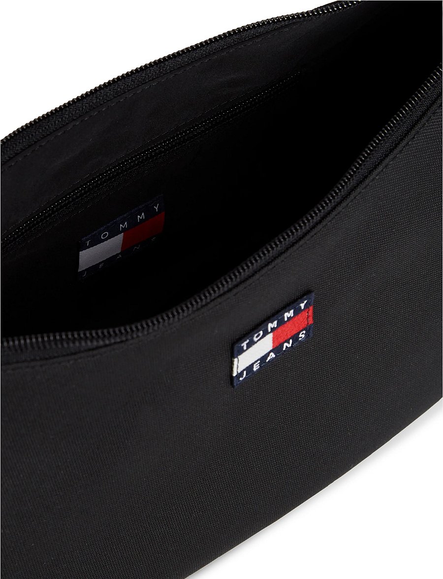 Tommy Hilfiger - TJW ESS DAILY SHOULDER BAG - axelremsväskor - black - 3