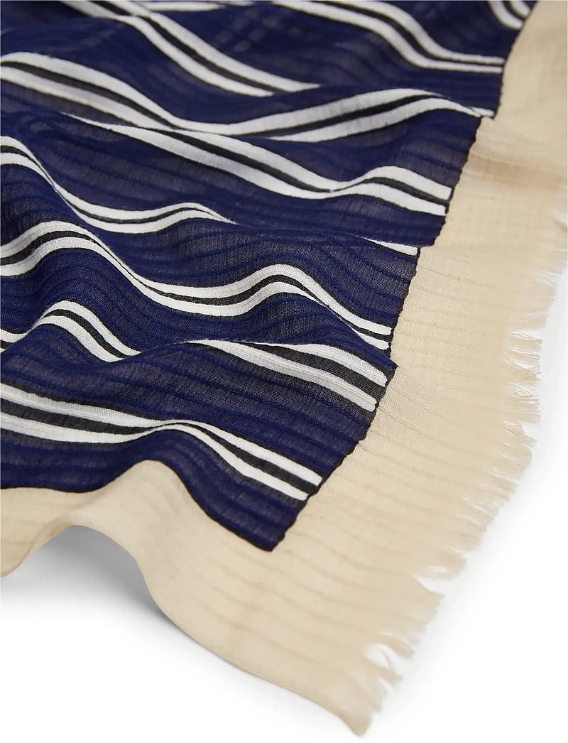 Tommy Hilfiger - TH SCRIPT SCARF - tynde tørklæder - yale navy - 3