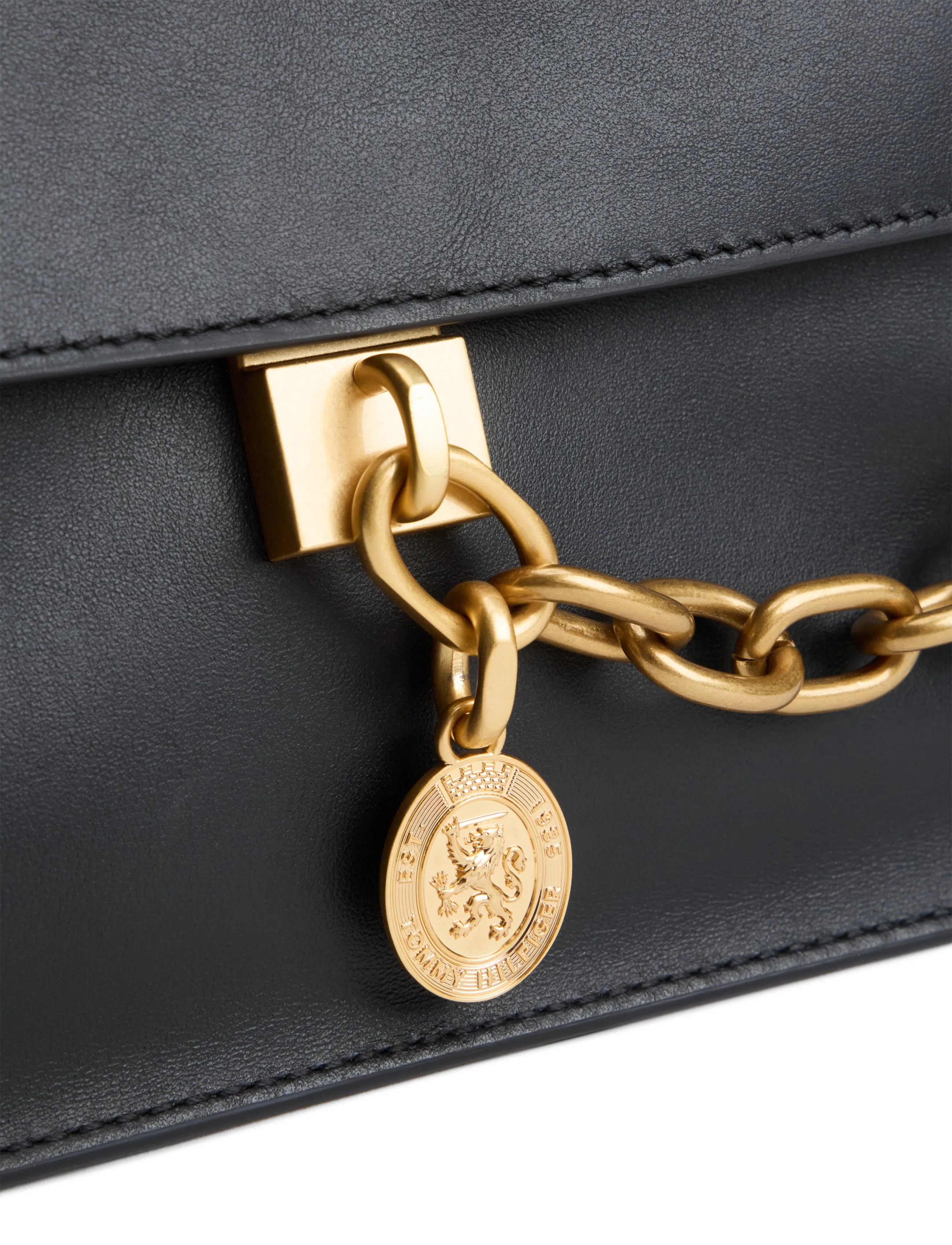 Tommy Hilfiger - CREST LEATHER CONV SHOULDER BAG - axelremsväskor - black - 4
