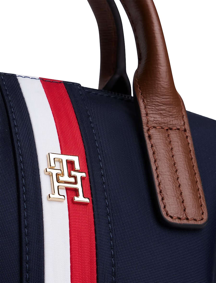 Tommy Hilfiger - POPETTE MINI TOTE CORP - totes - space blue - 3