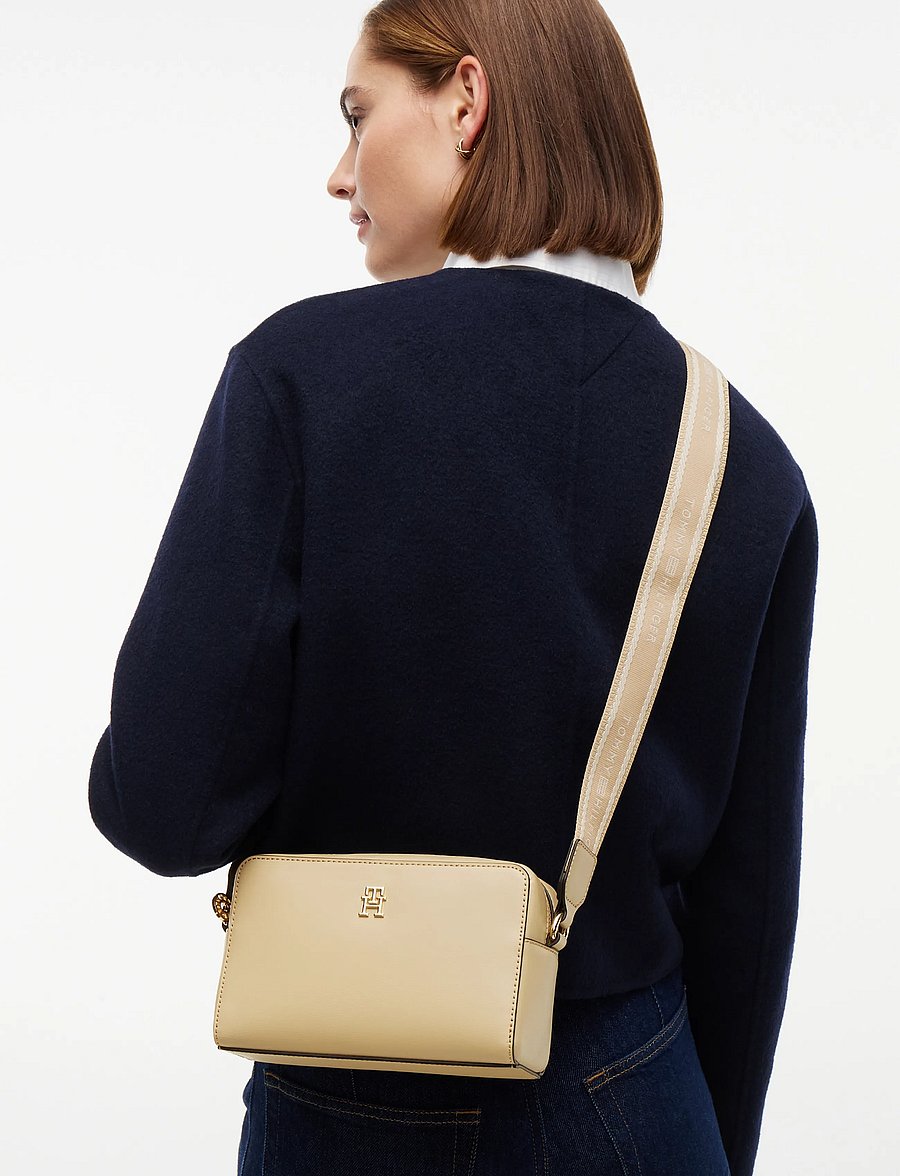 Tommy Hilfiger - TH JOY CAMERA BAG - everyday style - horseradish - 0
