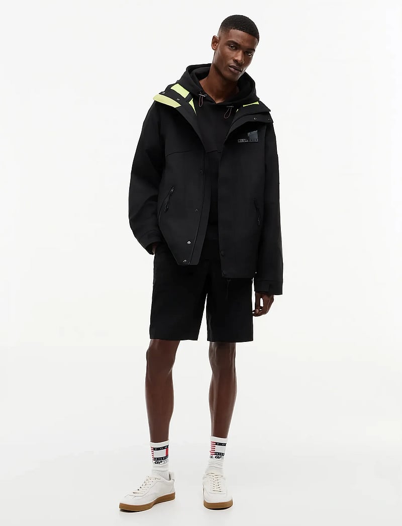 Tommy Hilfiger - US SAILGP SAILING JACKET STEALTH - leichte jacken - black - 2