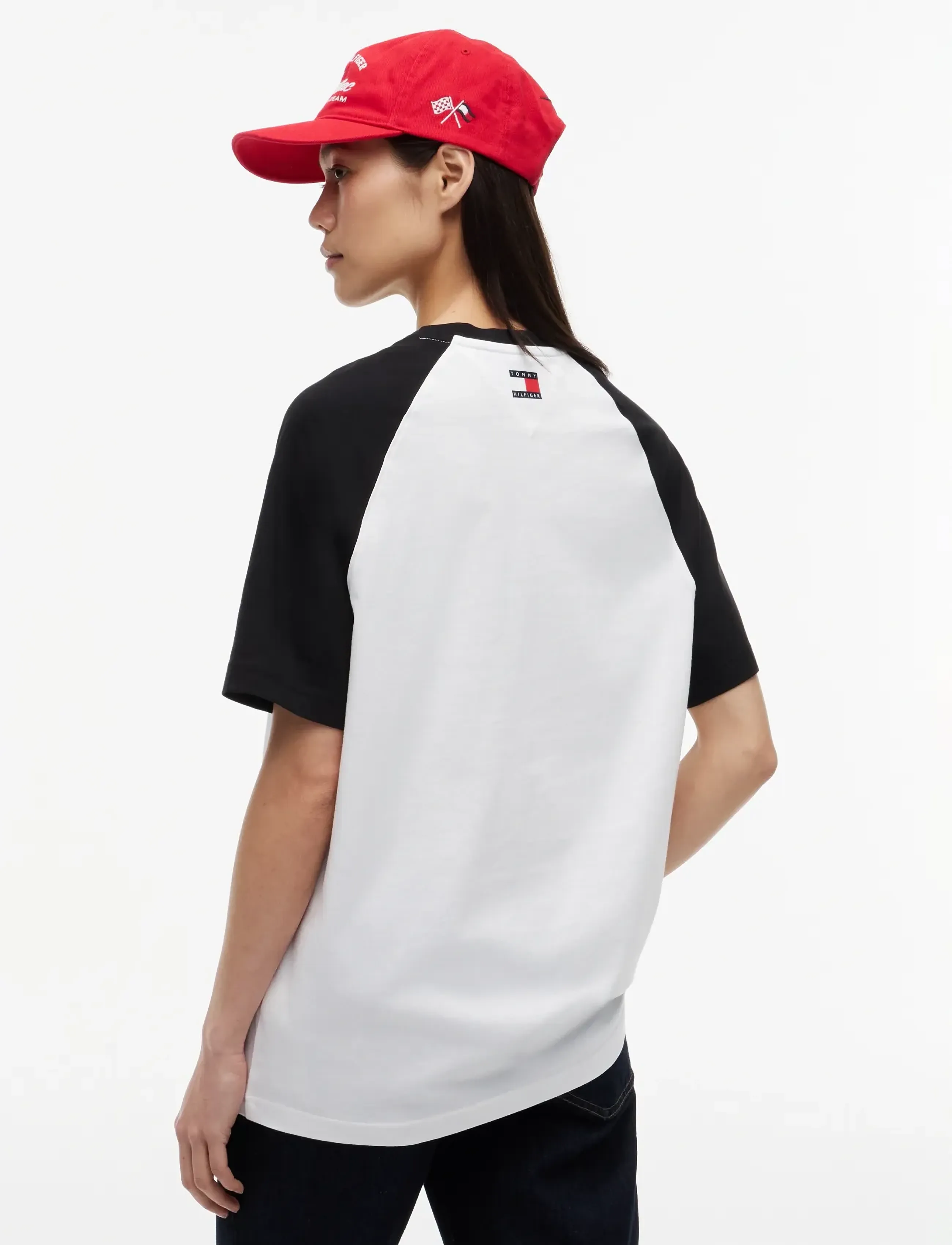 TOMMY HILFIGER Th X Cf1 Script Raglan Tee t-shirts herr – bild 9