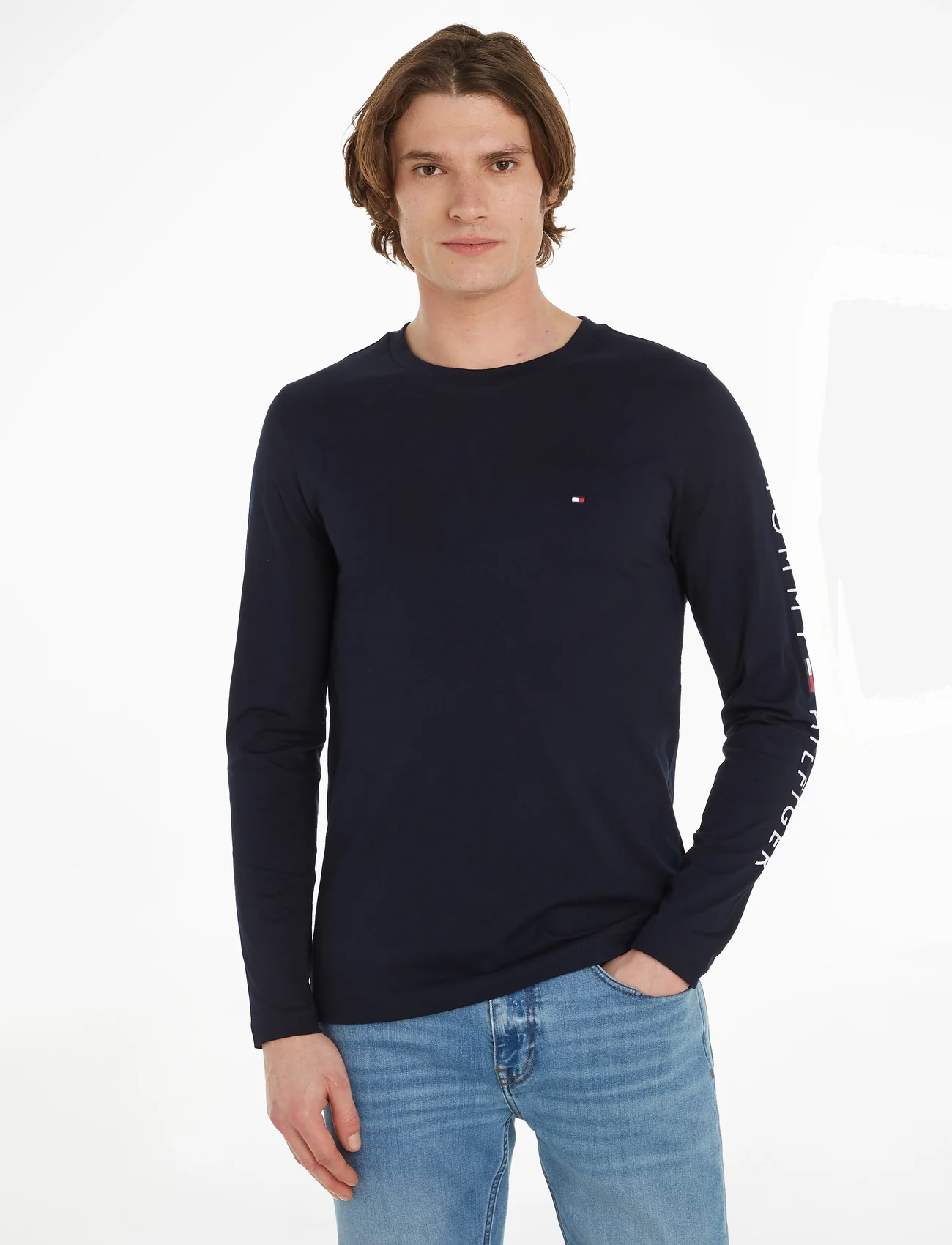 Tommy Hilfiger - TOMMY LOGO LONG SLEEVE TEE - long-sleeved t-shirts - desert sky - 0