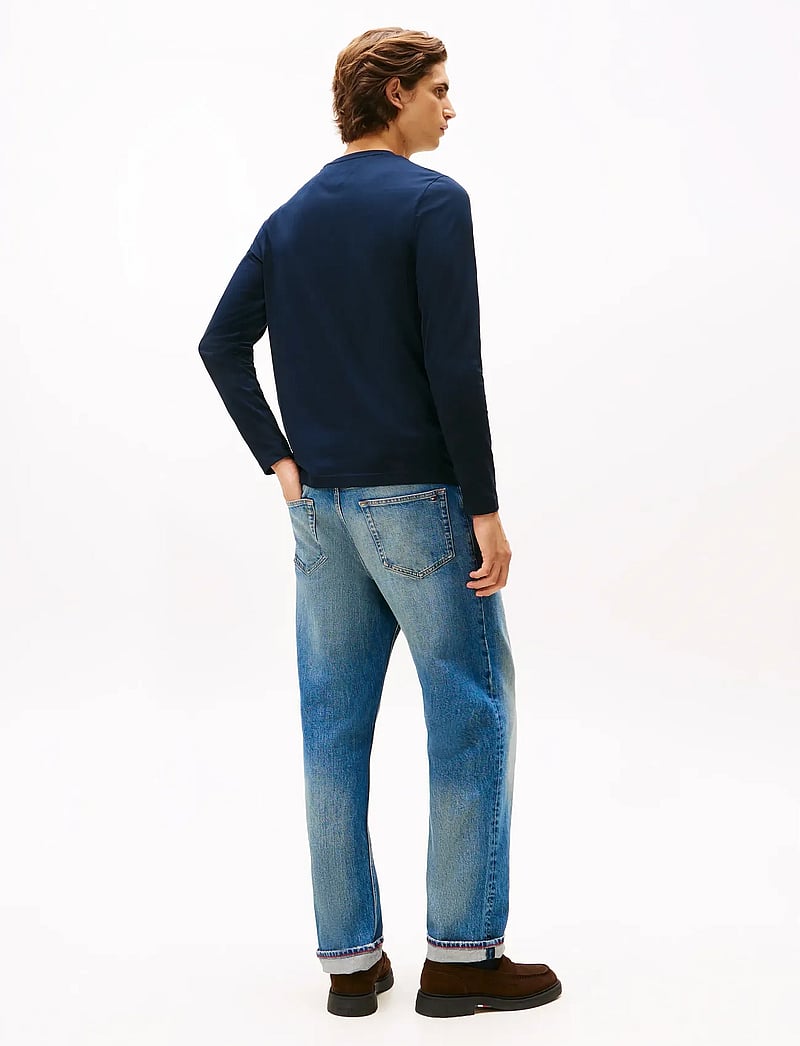 Tommy Hilfiger - TOMMY LOGO LONG SLEEVE TEE - långärmade t-shirts - desert sky - 5