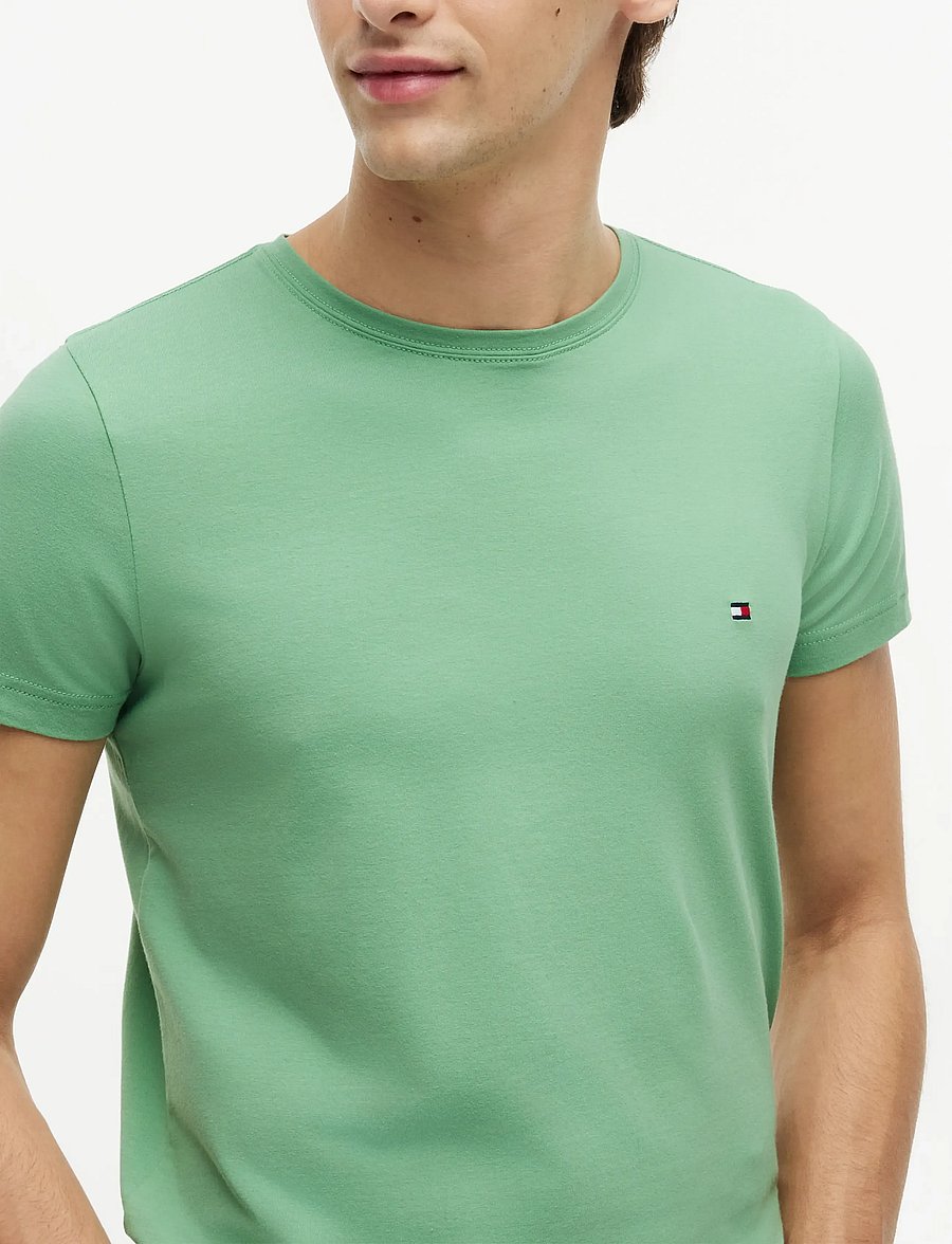 Tommy Hilfiger - STRETCH SLIM FIT TEE - kortärmade t-shirts - cut grass - 3